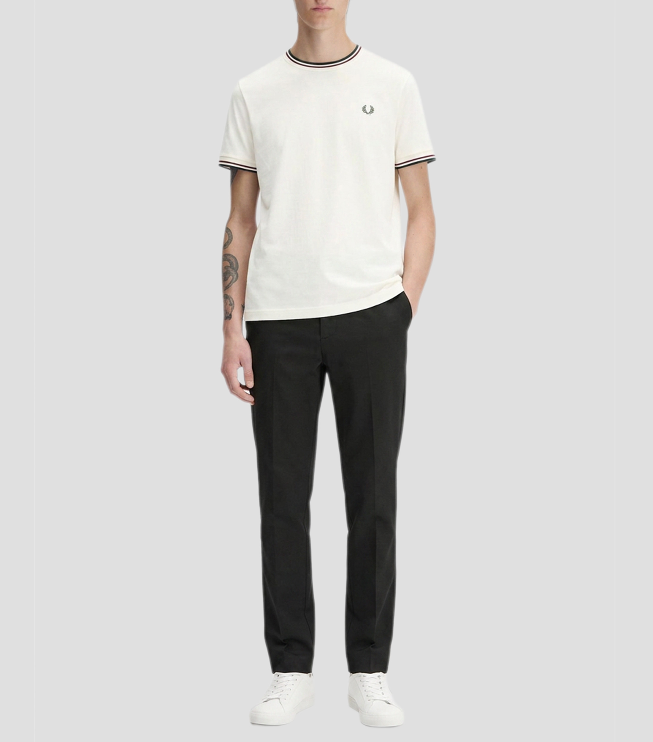 Playera cuello redondo manga corta lisa Hombre