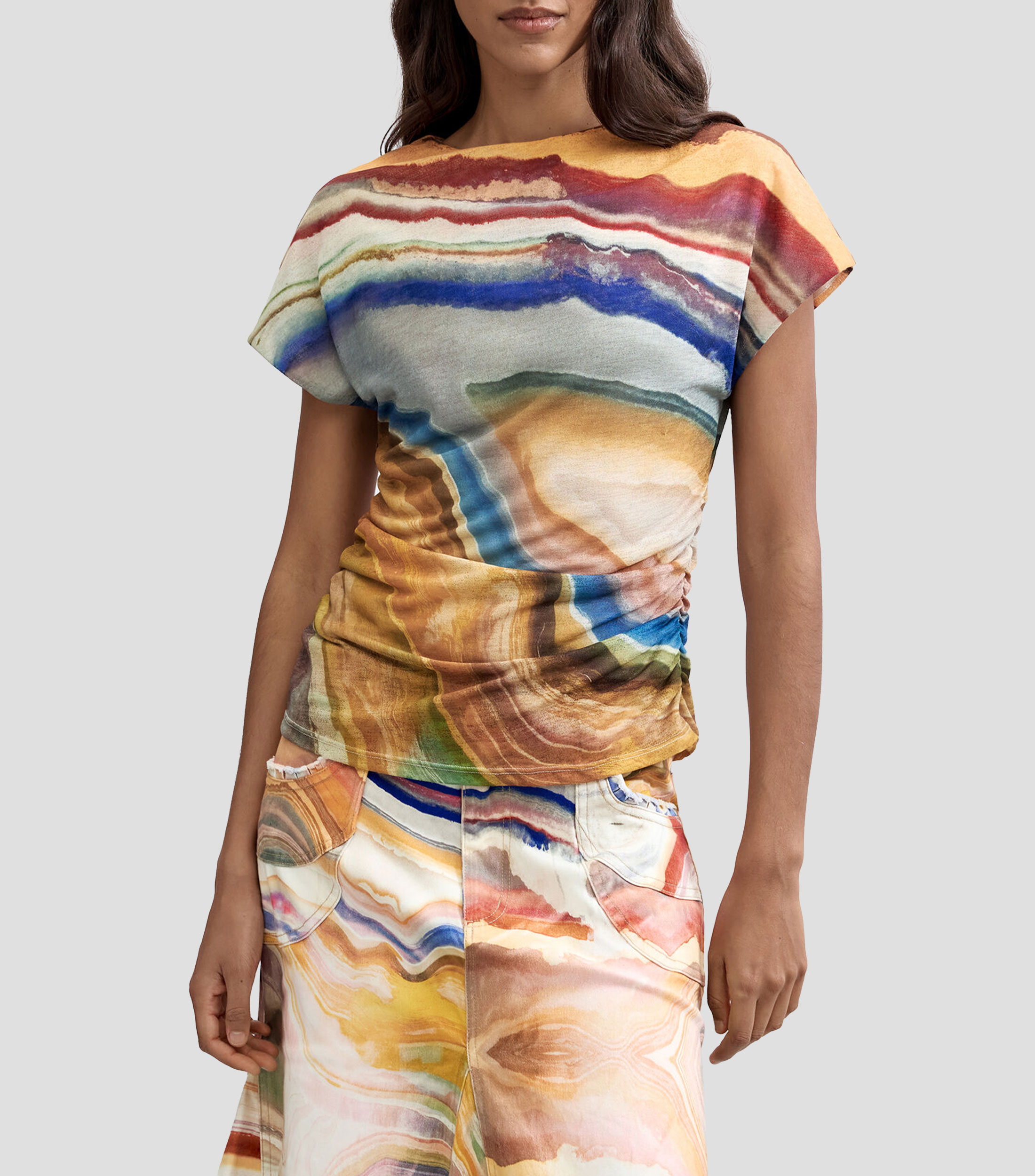 Playera cuello barco manga corta estampada Mujer