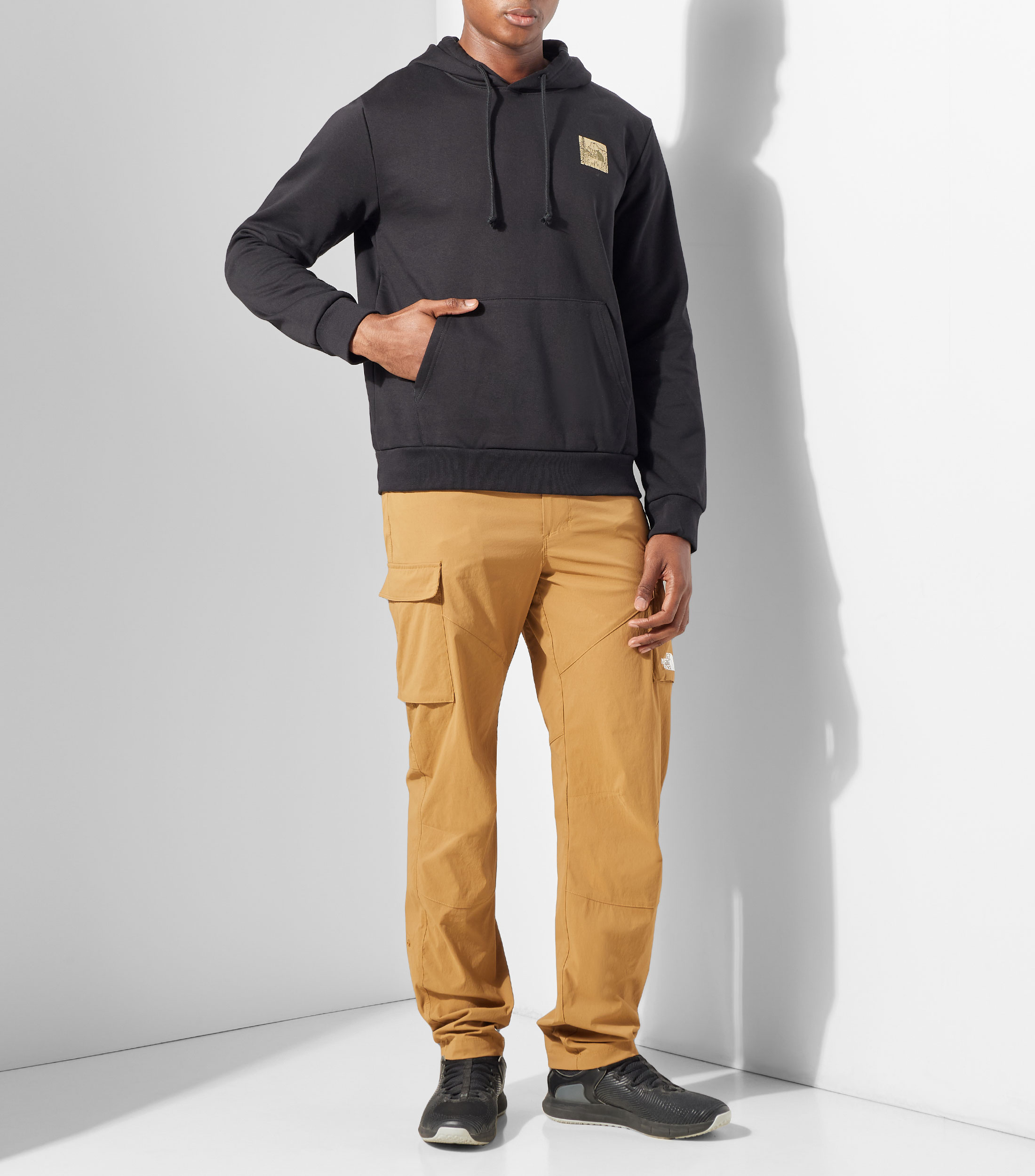 Sudadera canguro con capucha Evolution Monte Hombre