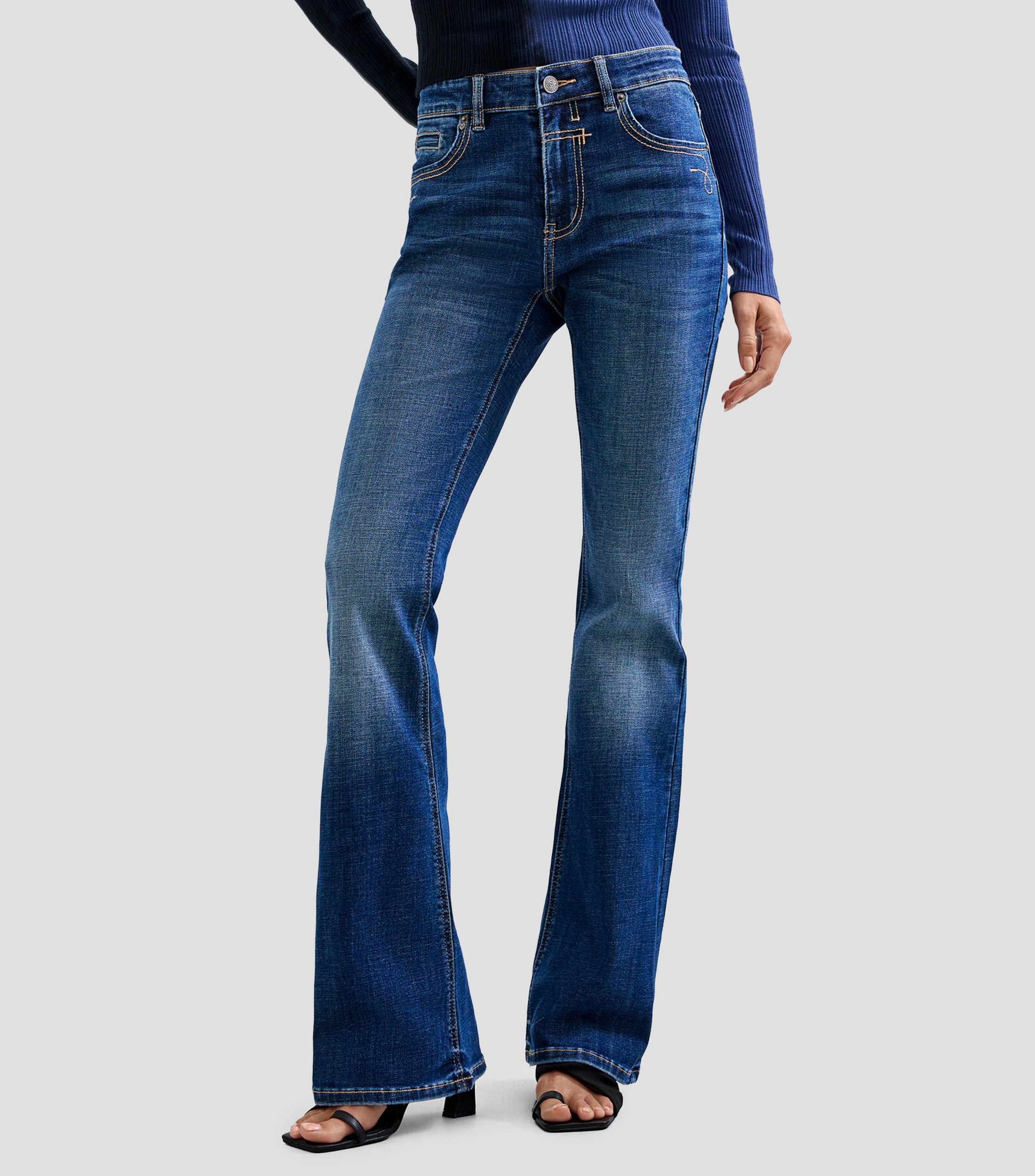 Jeans Flared Mujer