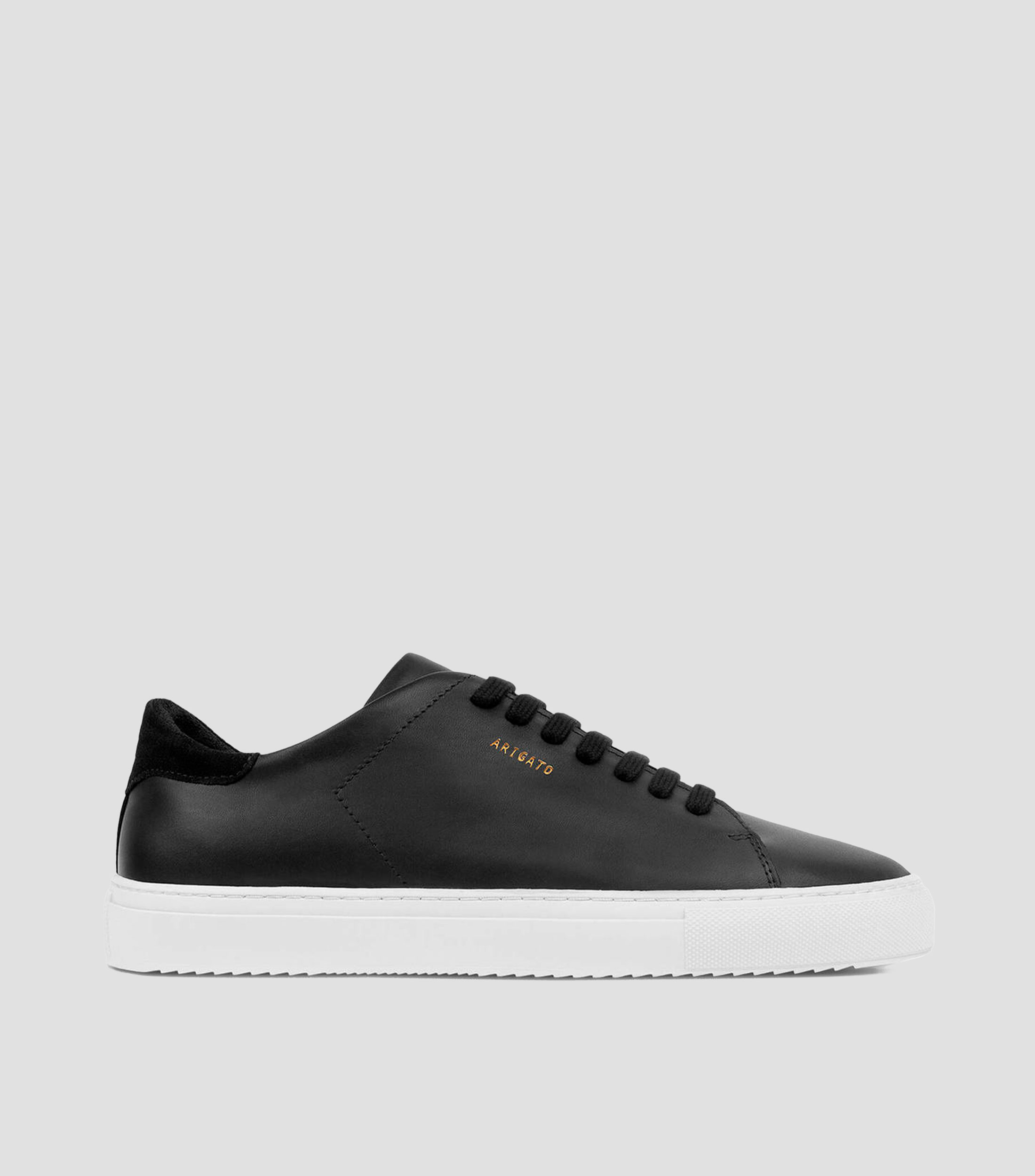 Tenis casuales Clean 90 en piel Mujer
