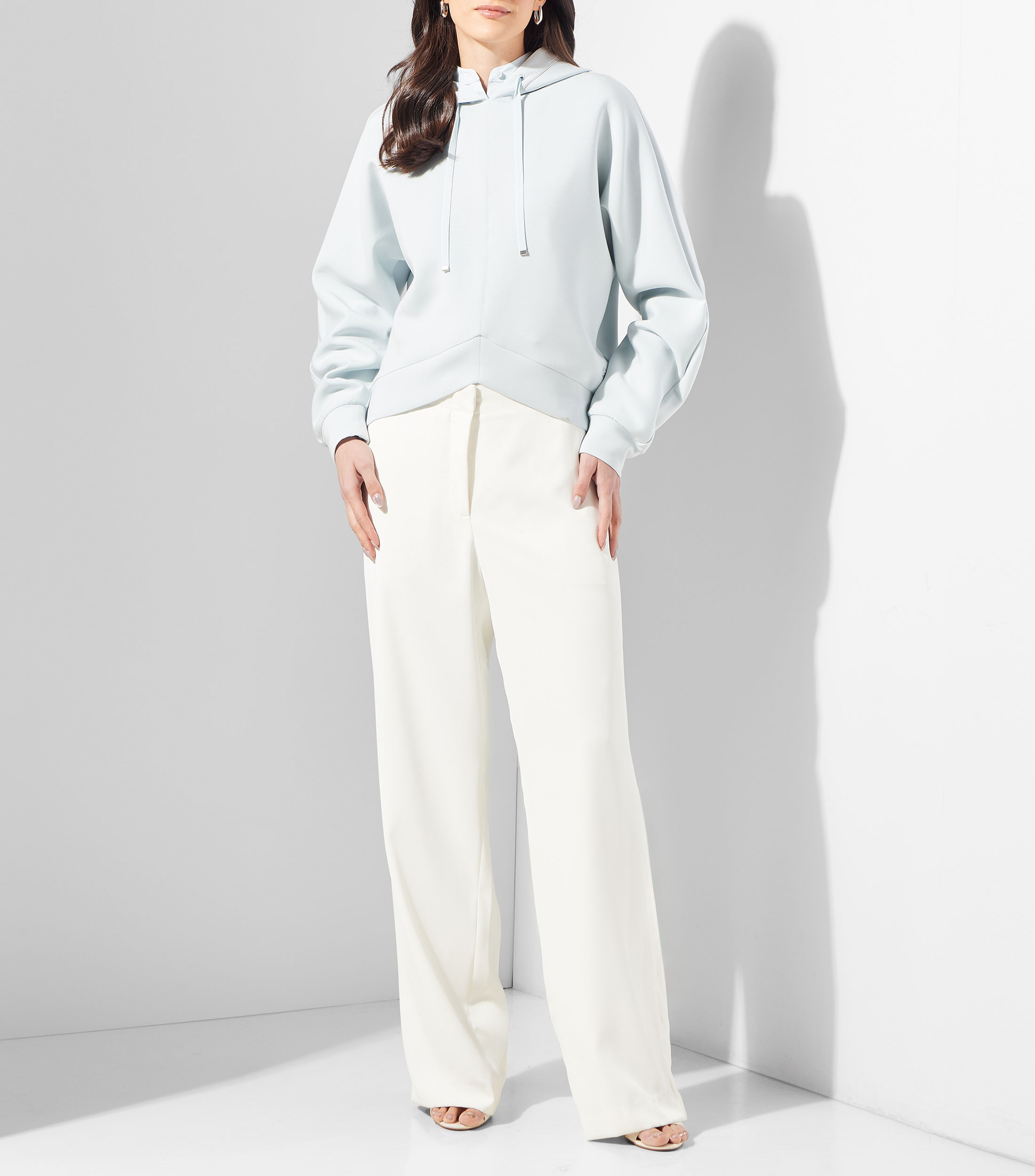 Sudadera con capucha y dobladillo curvado con monograma Double B Mujer