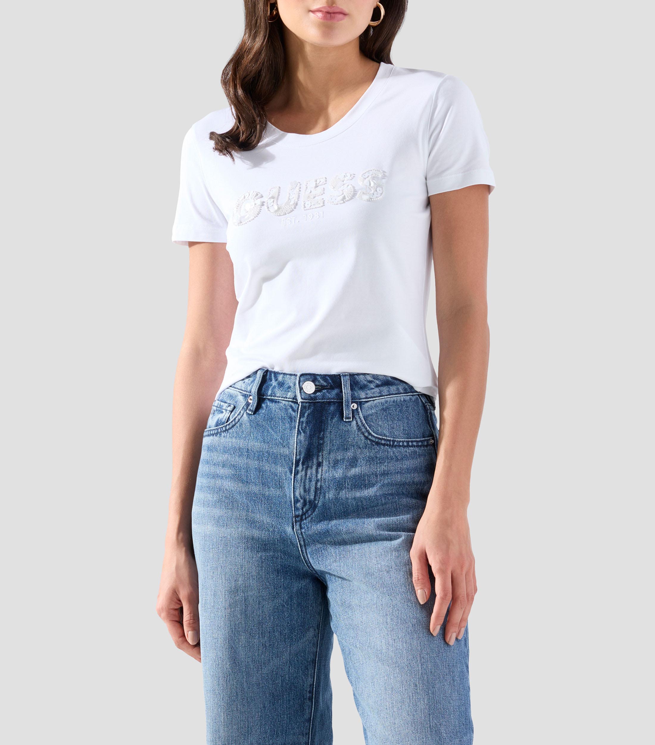 Playera cuello redondo manga corta con logo Mujer