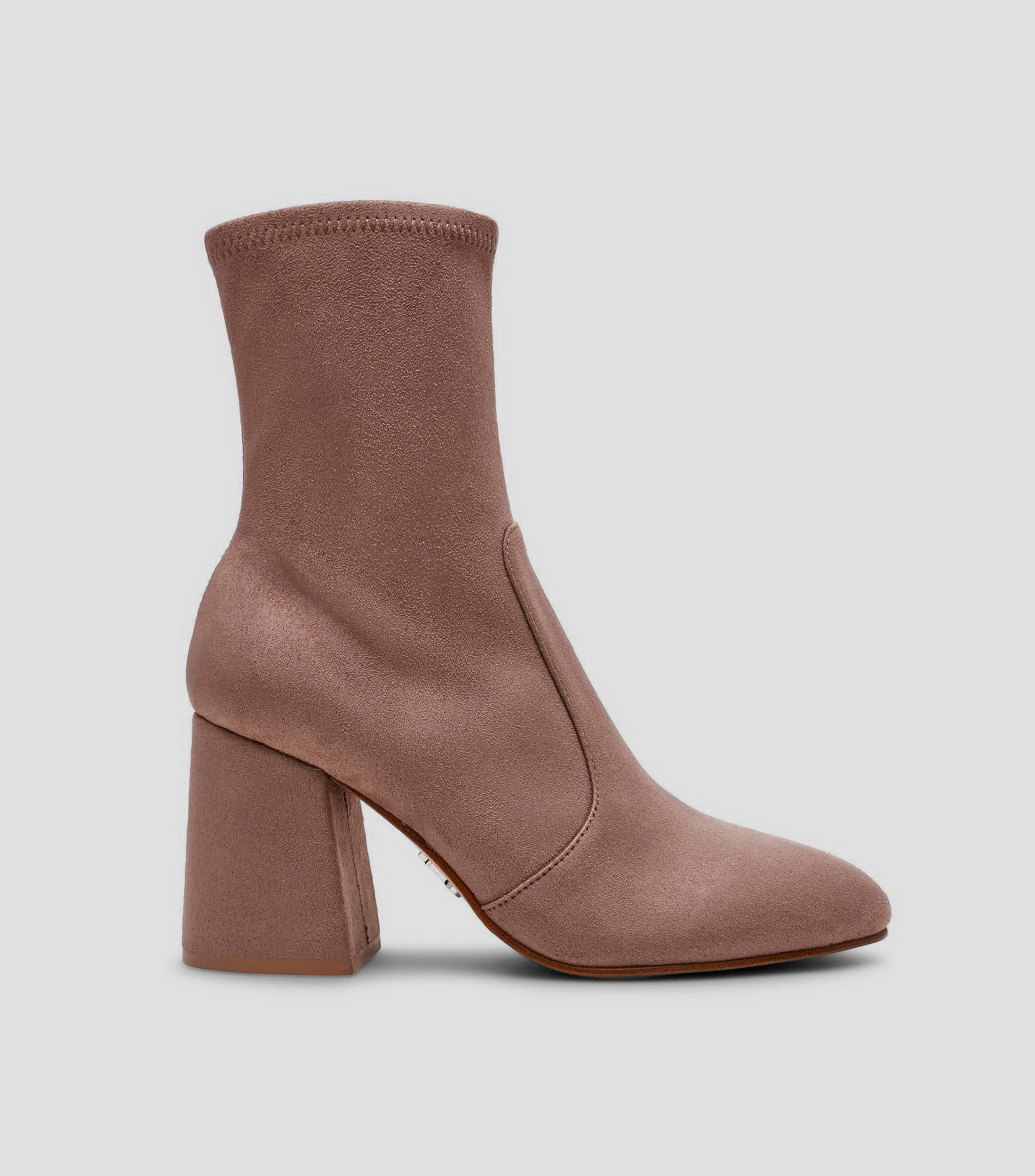 Botines con tacón alto cuadrado Mujer