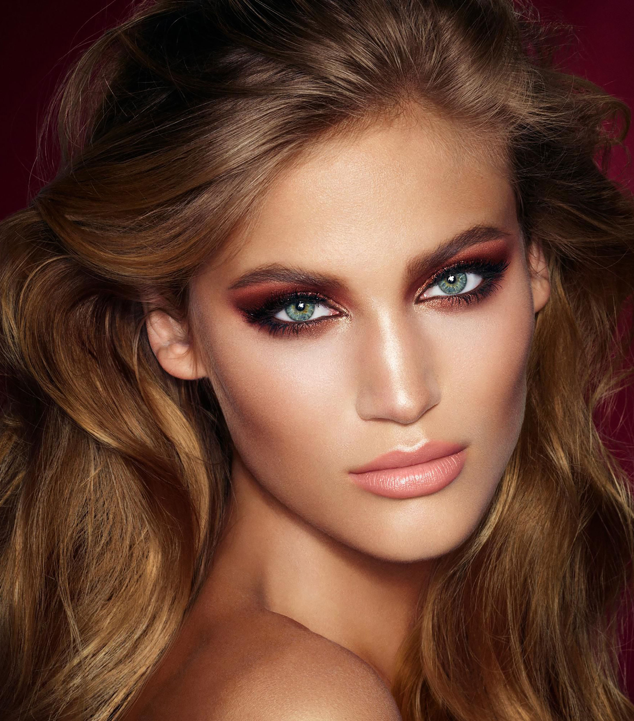 Sombre de ojos Luxury Palette Bella Sofia, 5.2 g