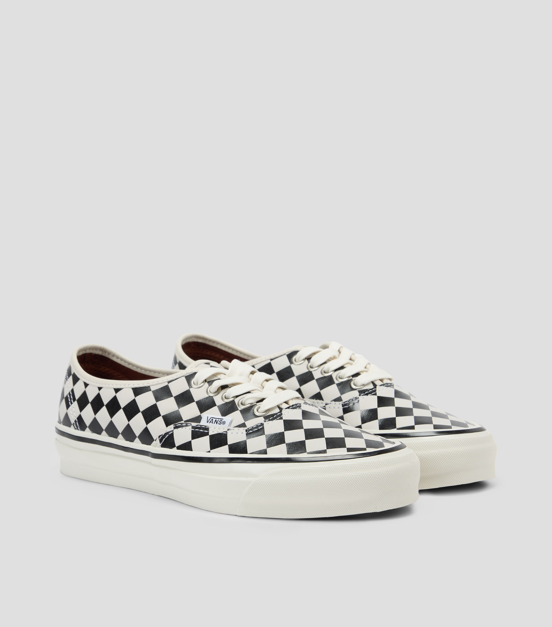 Tenis casuales LX Authentic en piel vacuna Hombre