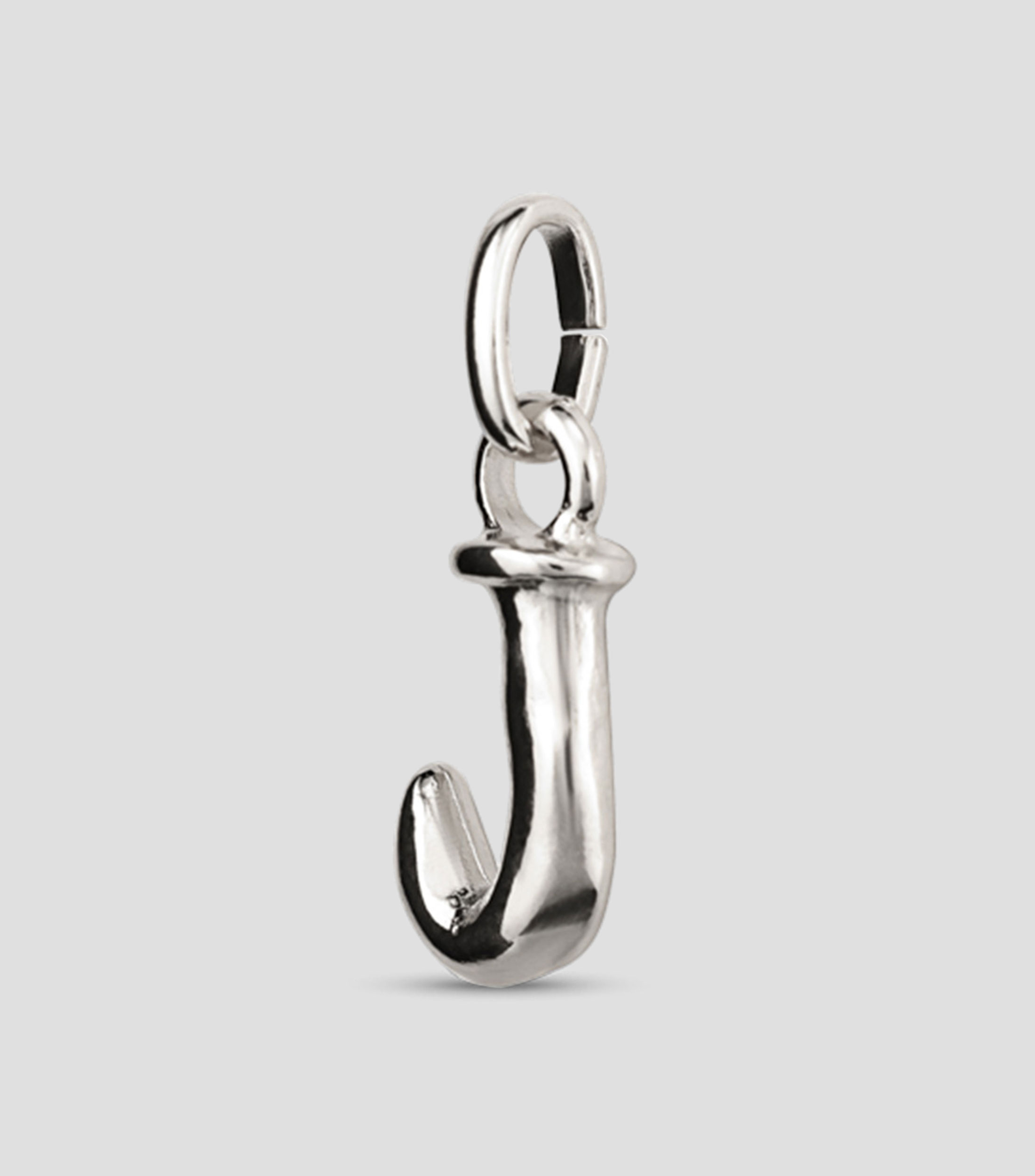 Charm letra J con argolla Mujer