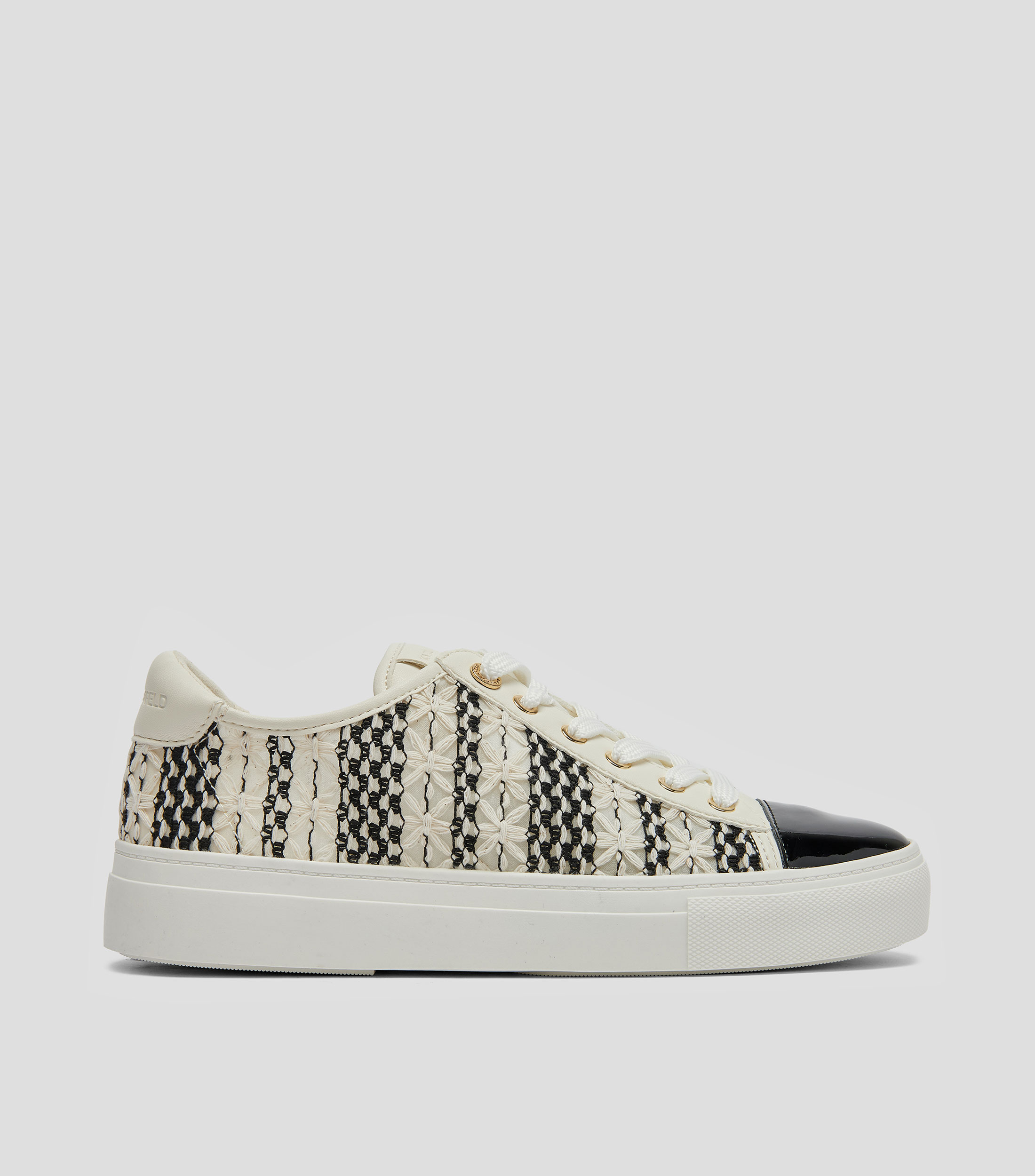 Tenis casuales Caelan Mujer