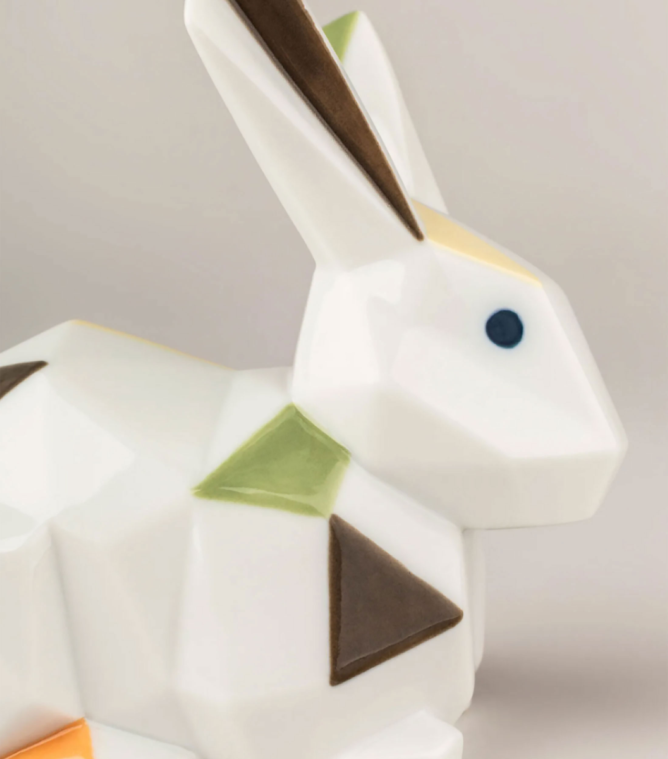 Figura de conejo Origami en porcelana