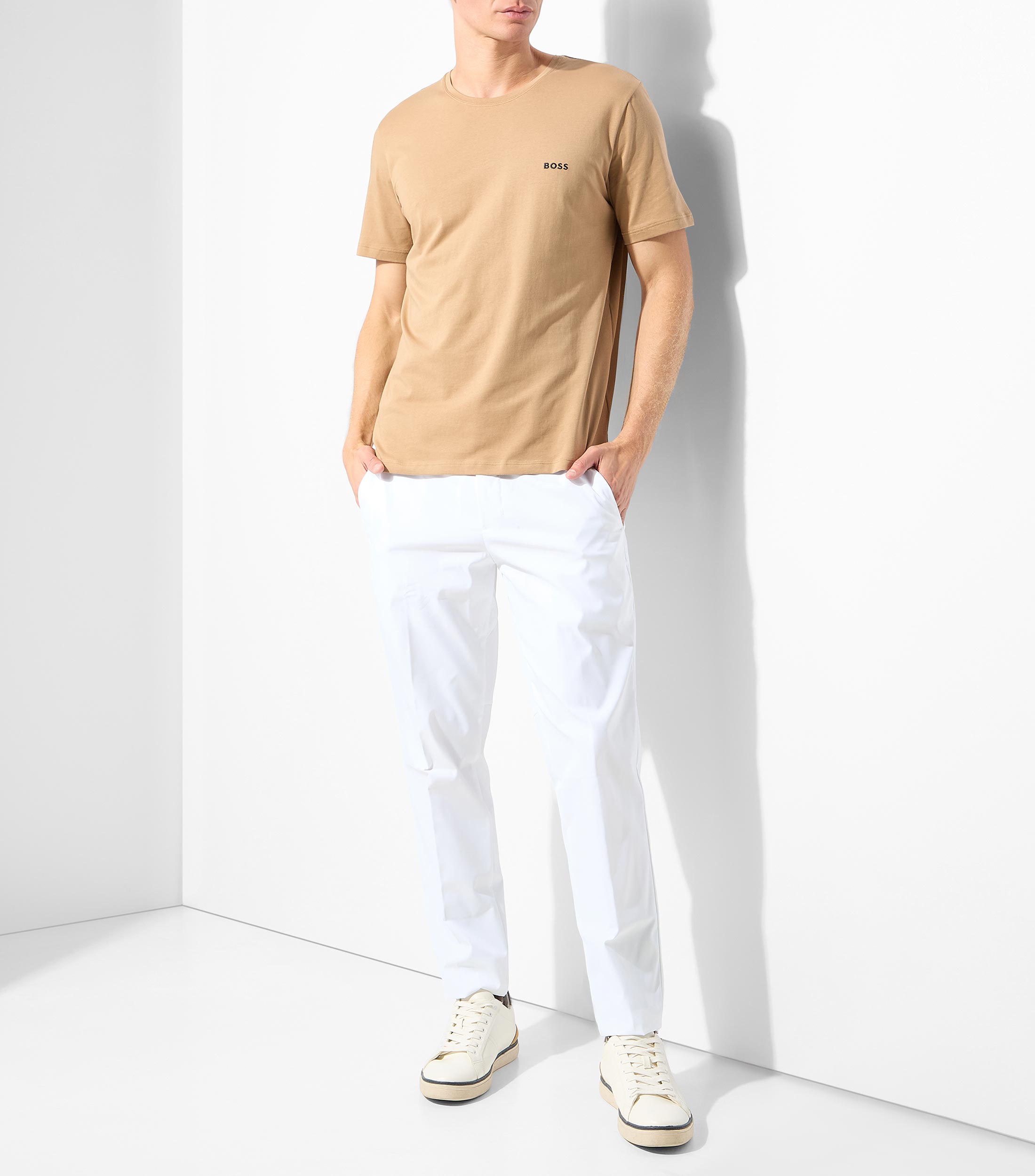 Playera cuello redondo manga corta lisa Hombre