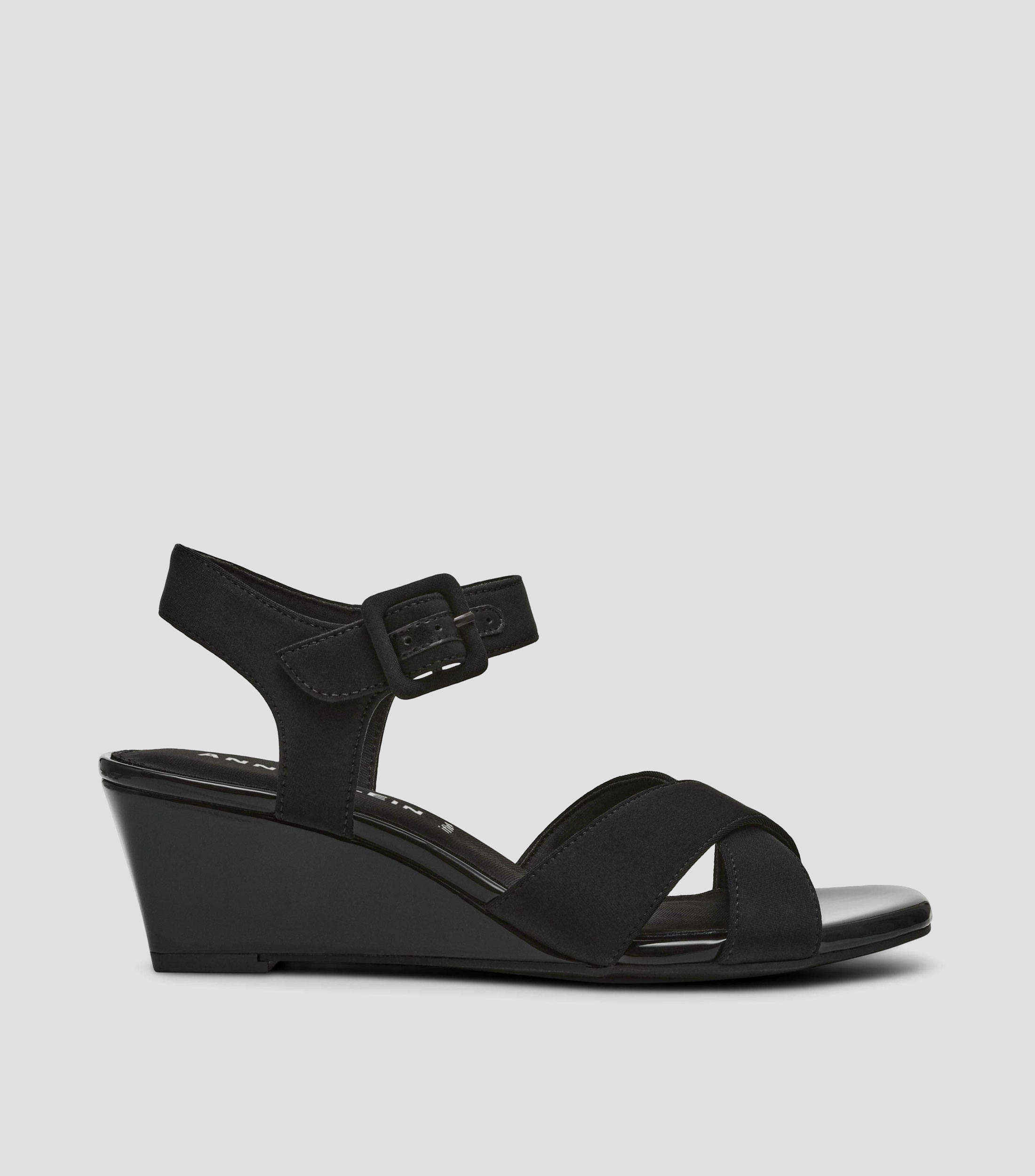 Sandalias con tacón bajo de cuña Mujer