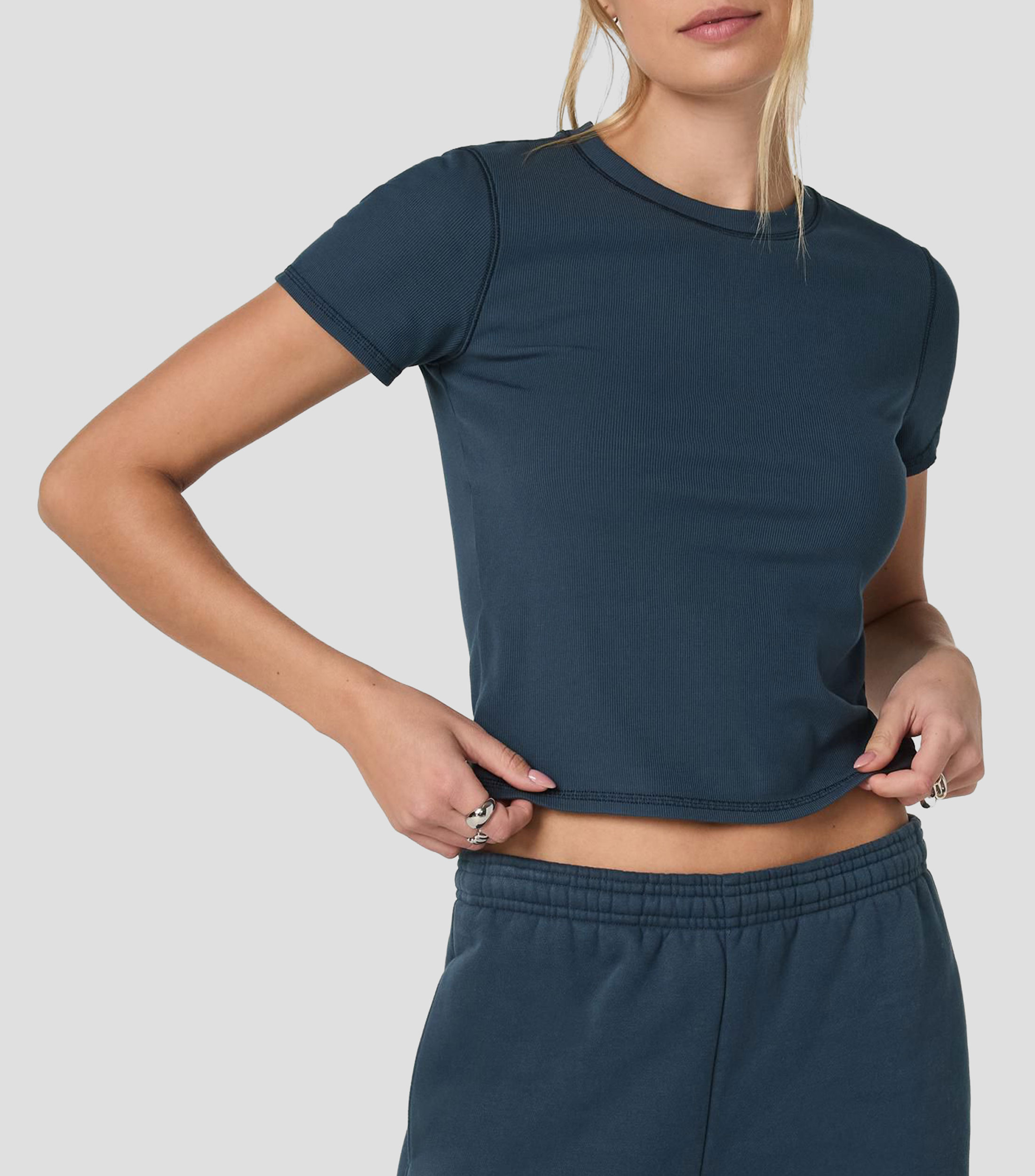 Playera para entrenamiento cuello redondo manga corta lisa Mujer