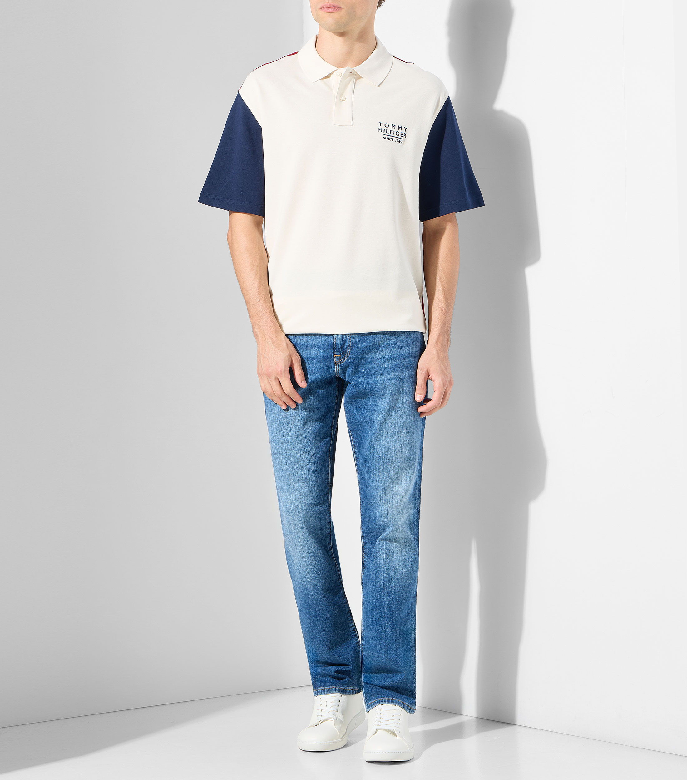Playera tipo polo manga corta lisa Hombre