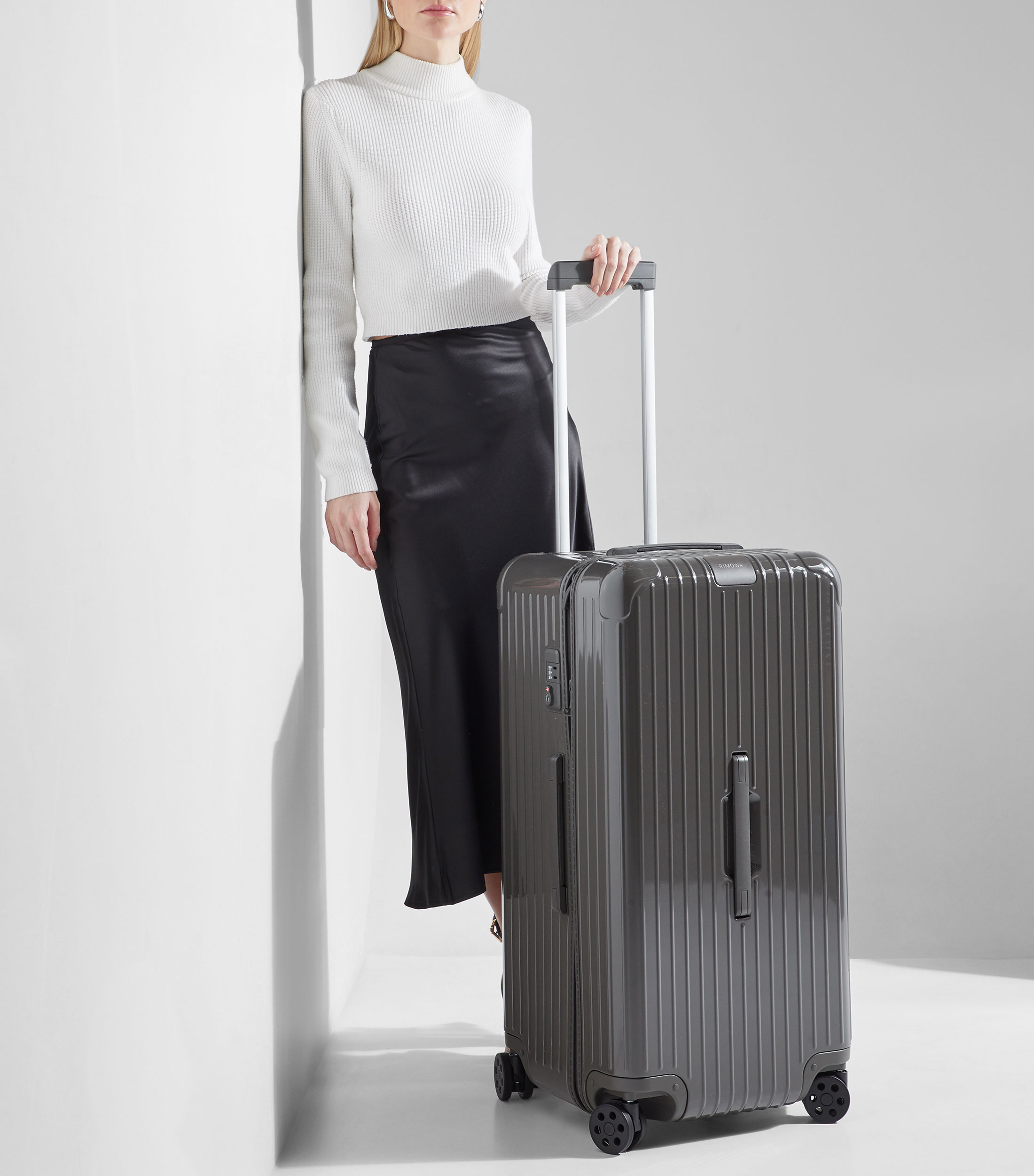 Maleta de viaje Essential Trunk Plus
