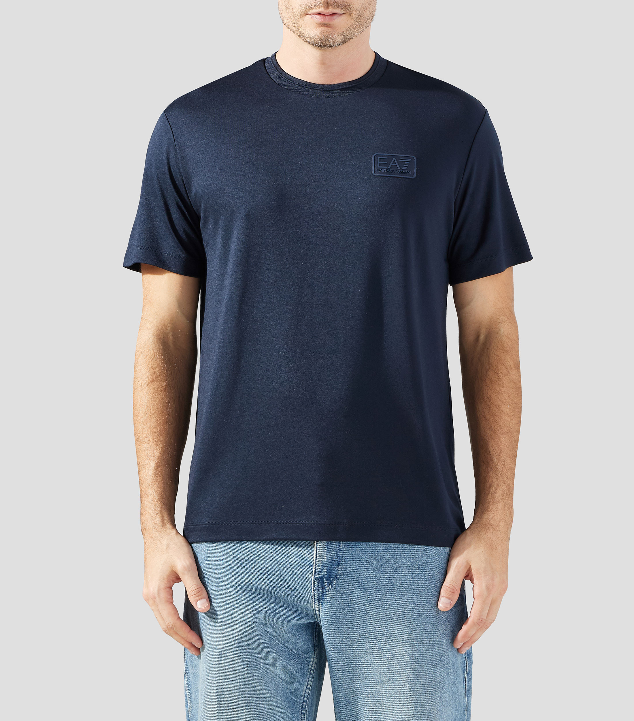 Playera cuello redondo manga corta lisa Hombre