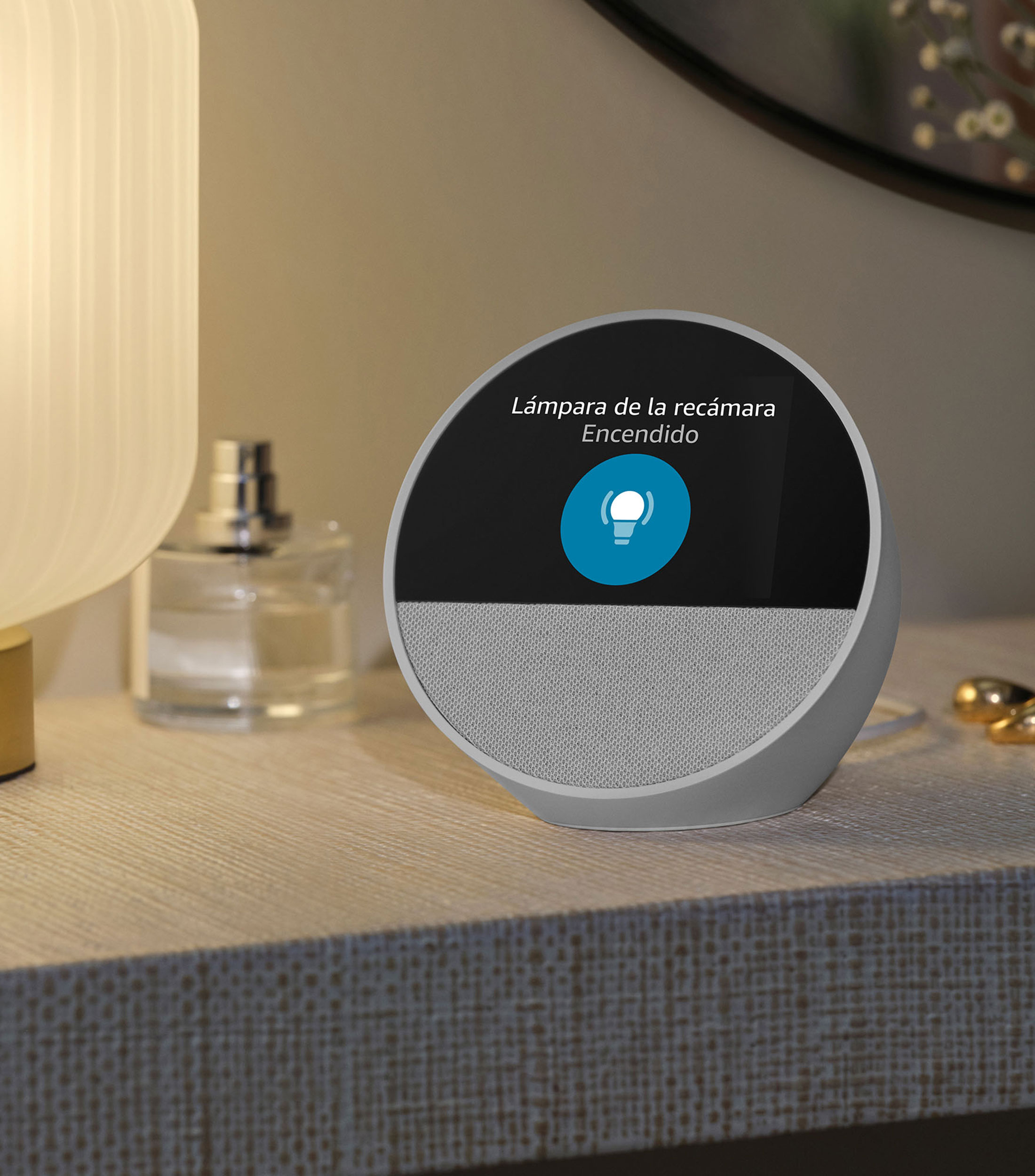 Amazon Echo Spot, despertador inteligente con sonido vibrante y Alexa, Blanco