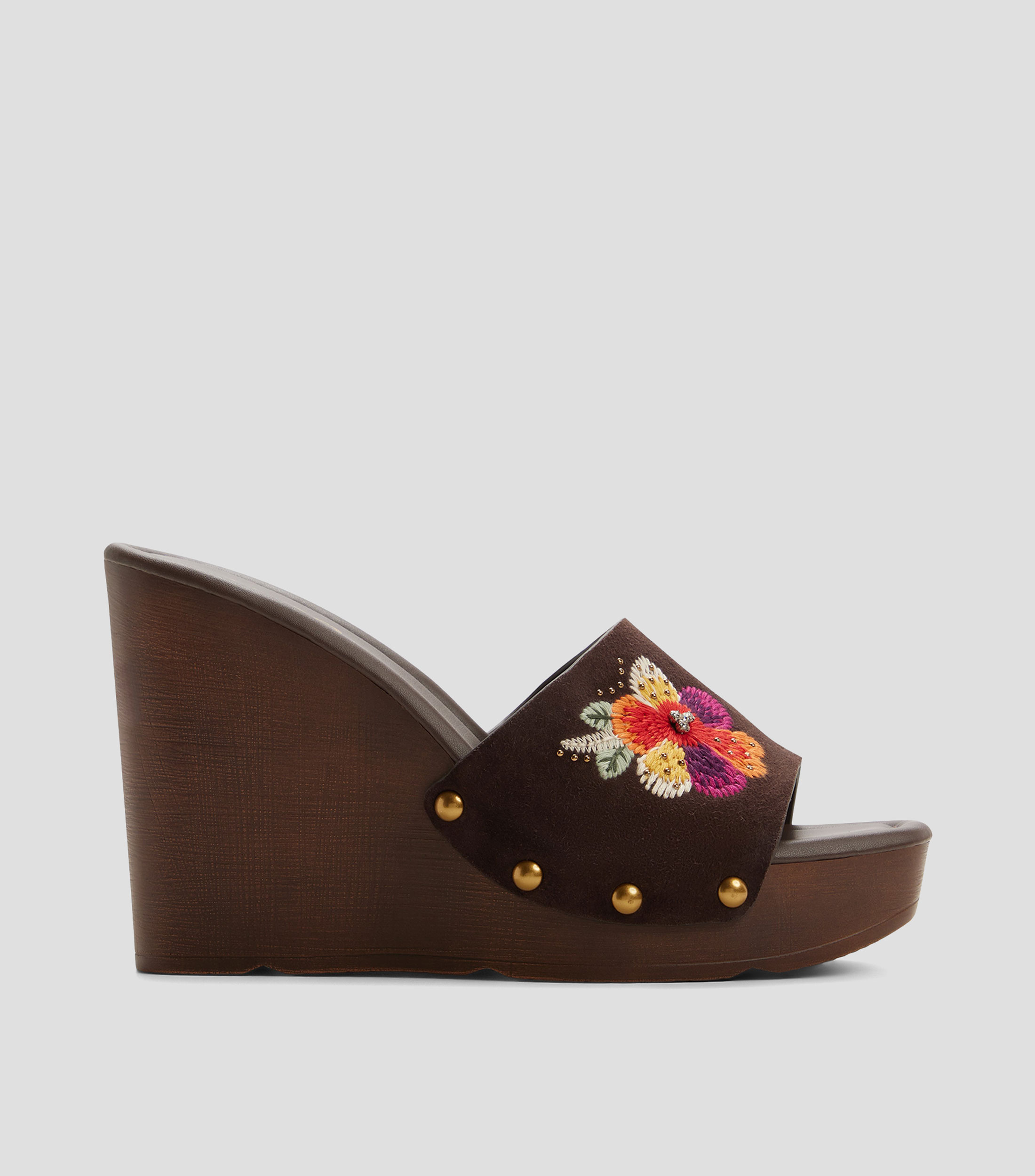 Sandalias con tacón alto de cuña y plataforma Grounded Mujer