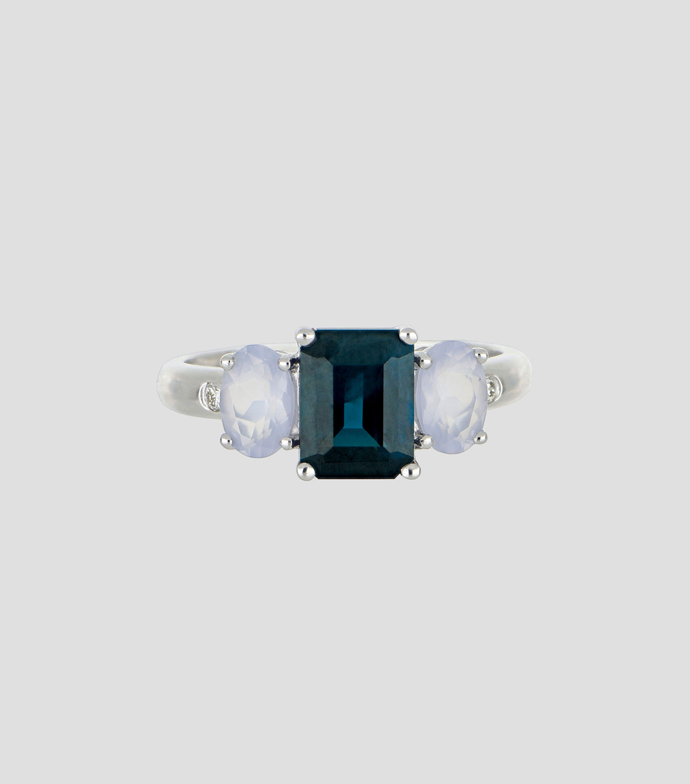 Anillo en oro blanco de 18 kilates con zafiro Mujer