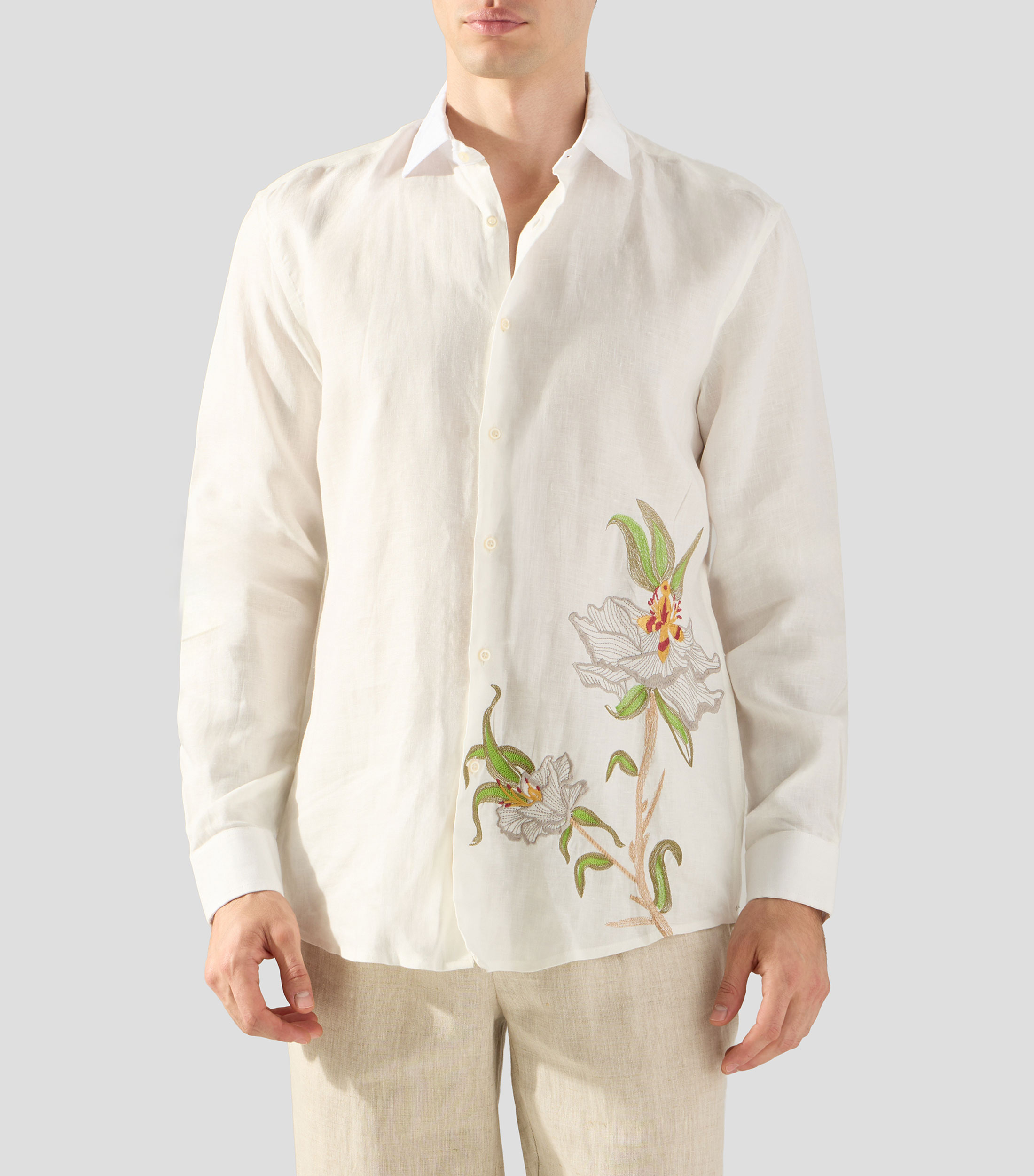 Camisa con bordado en lino y manga larga Hombre