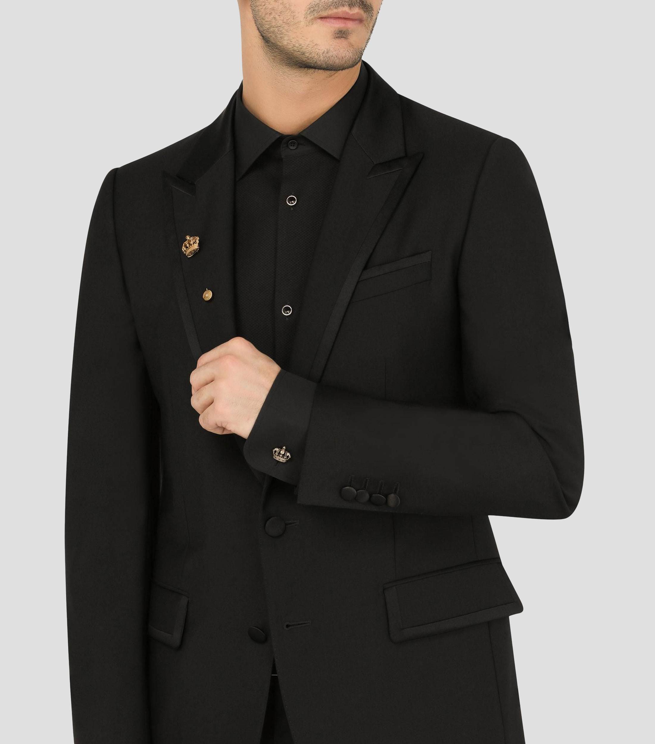 Mancuernillas en Oro blanco de 18 Kilates con diseño de corona real y diamantes negros Royal Hombre