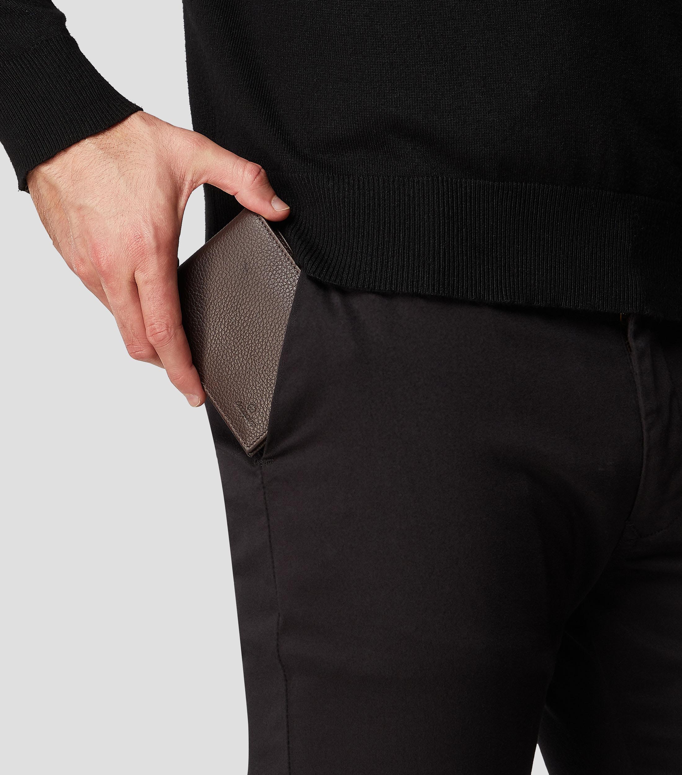 Cartera Bifold Café en Piel Hombre