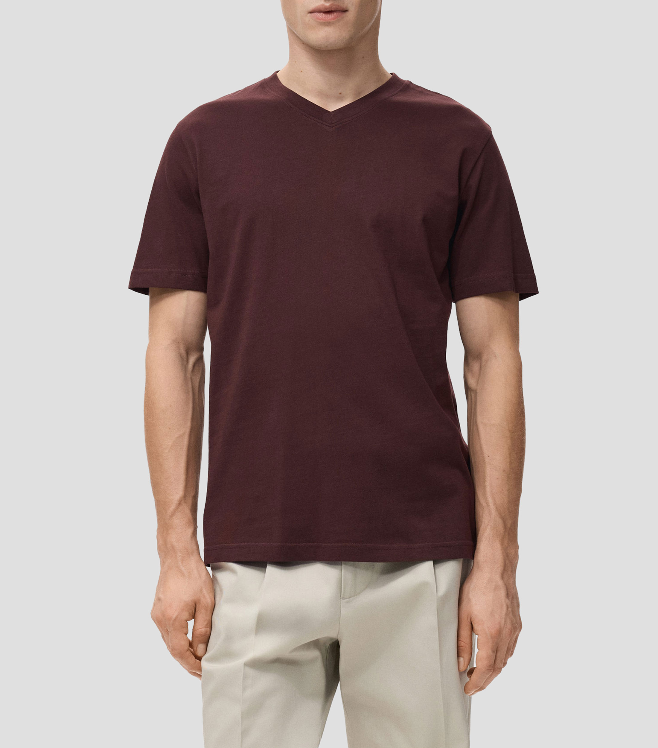 Playera cuello V manga corta lisa Hombre