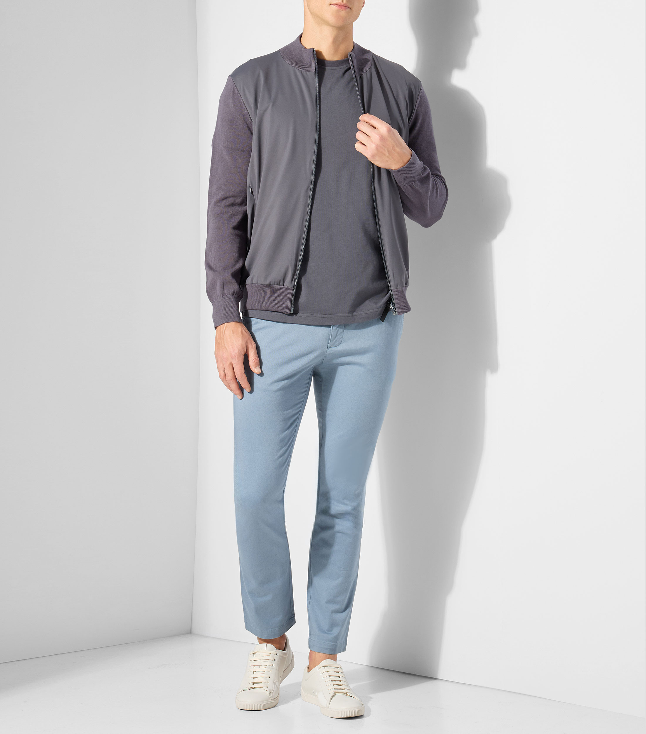 Playera de cuello redondo con manga corta lisa Hombre