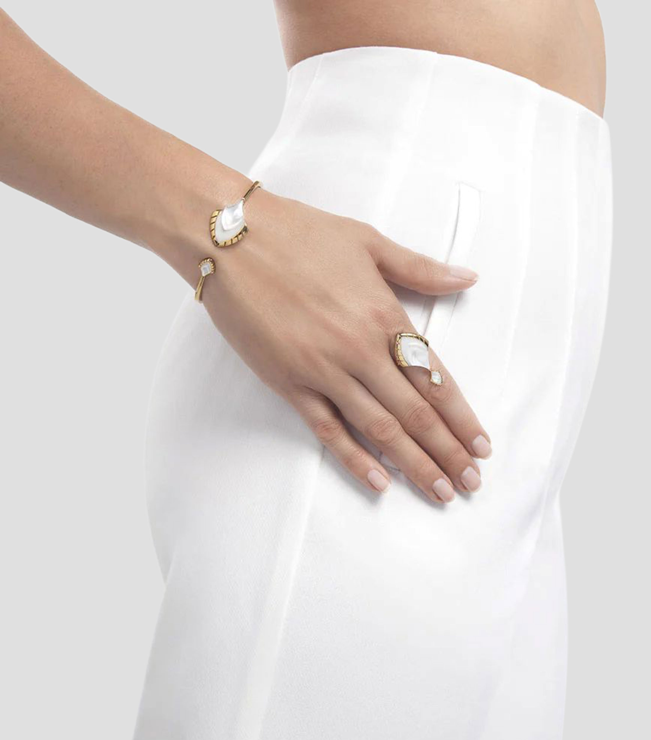 Pulsera flexible con chapa de oro de 18 kilates cristales Paon Large Mujer