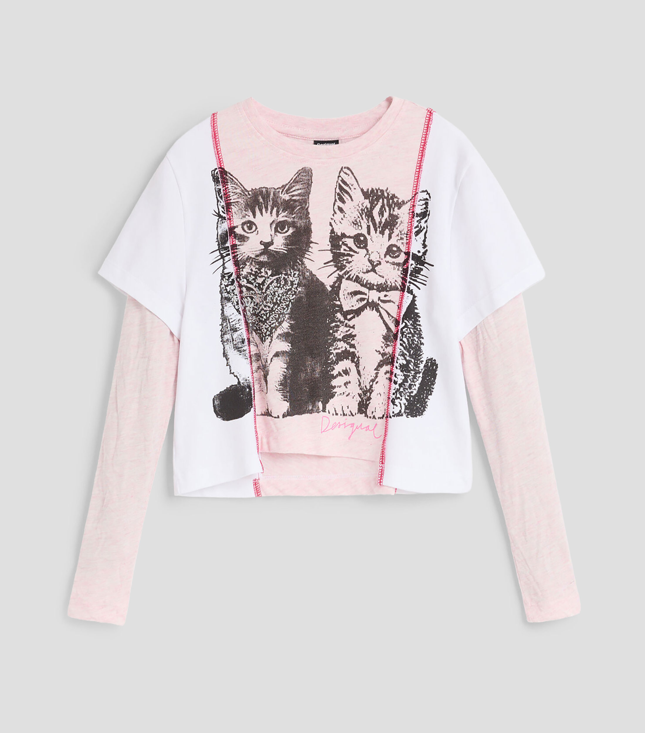 Playera cuello redondo manga corta con estampado Niña