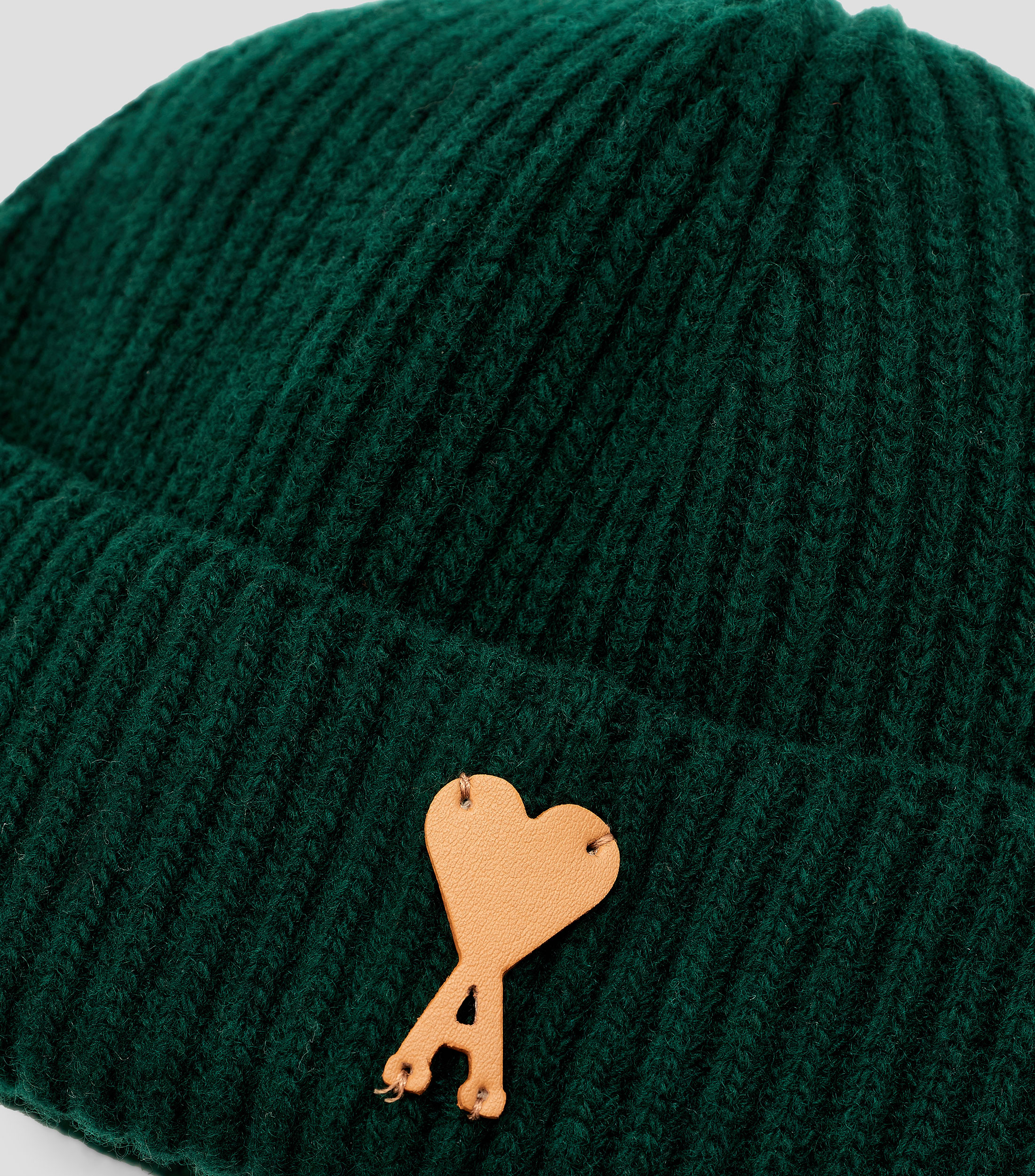 Gorro en tejido a canalé Hombre
