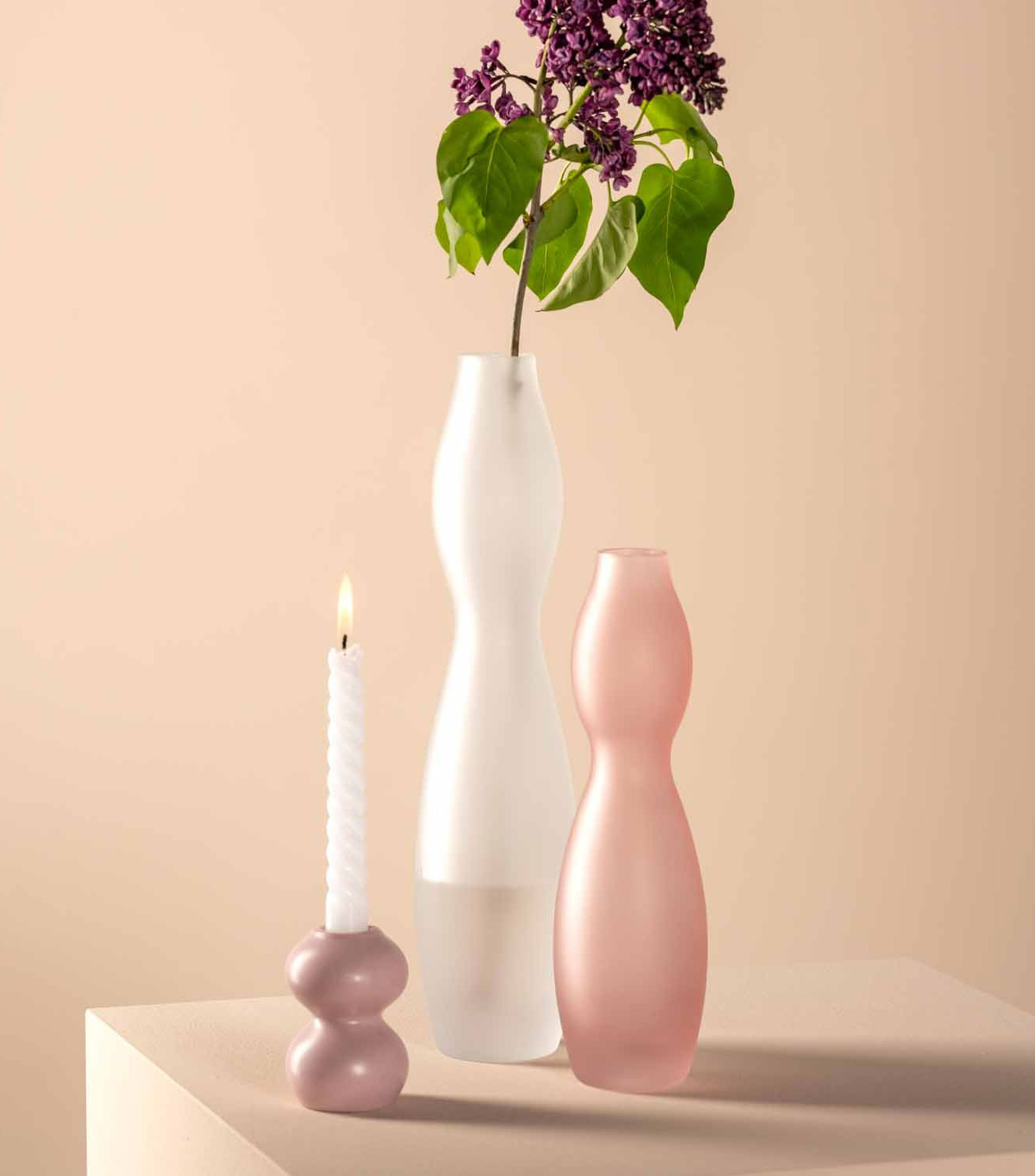 Florero Vivace en vidrio blanco