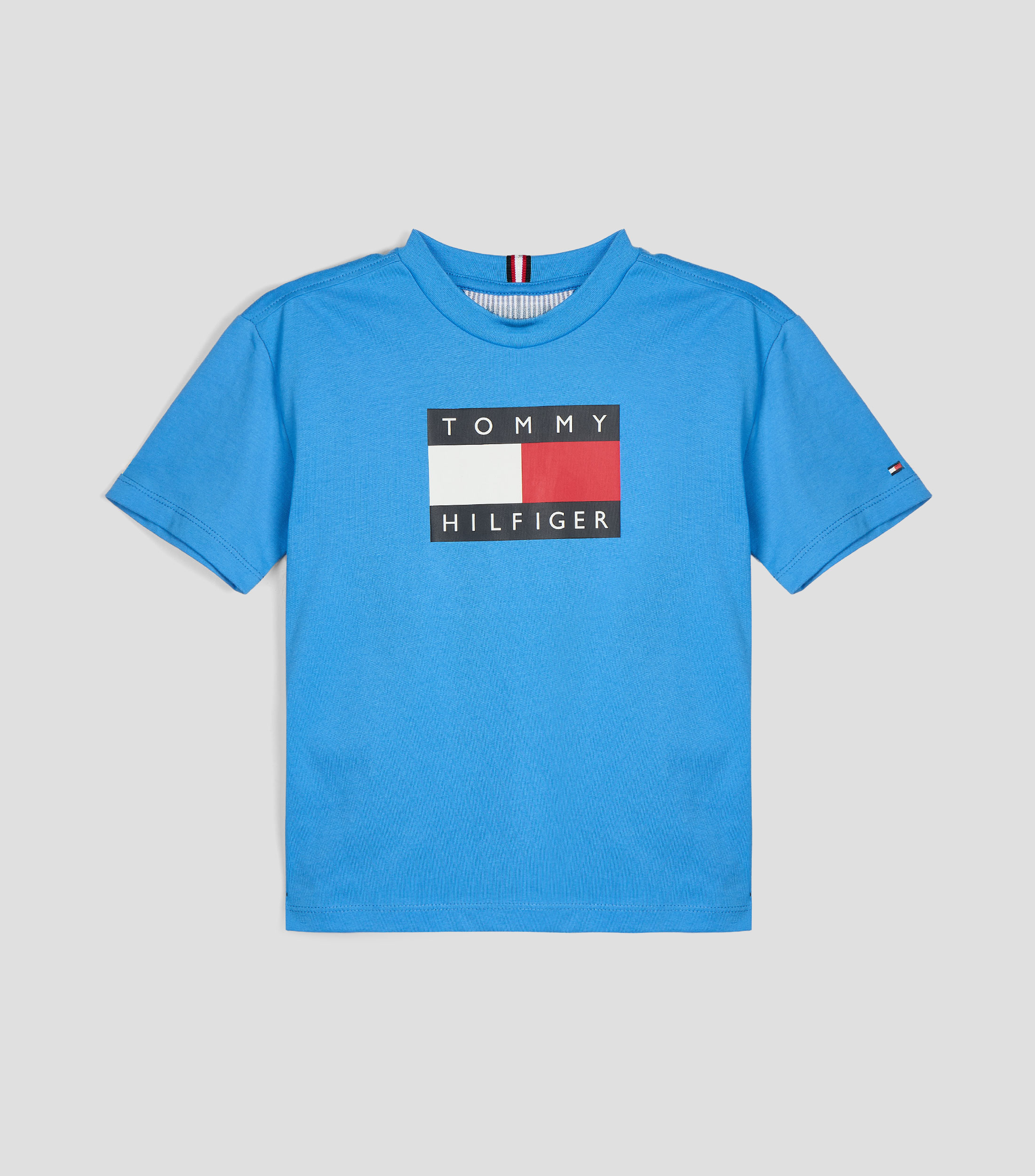 Playera cuello redondo manga corta con estampado Niño