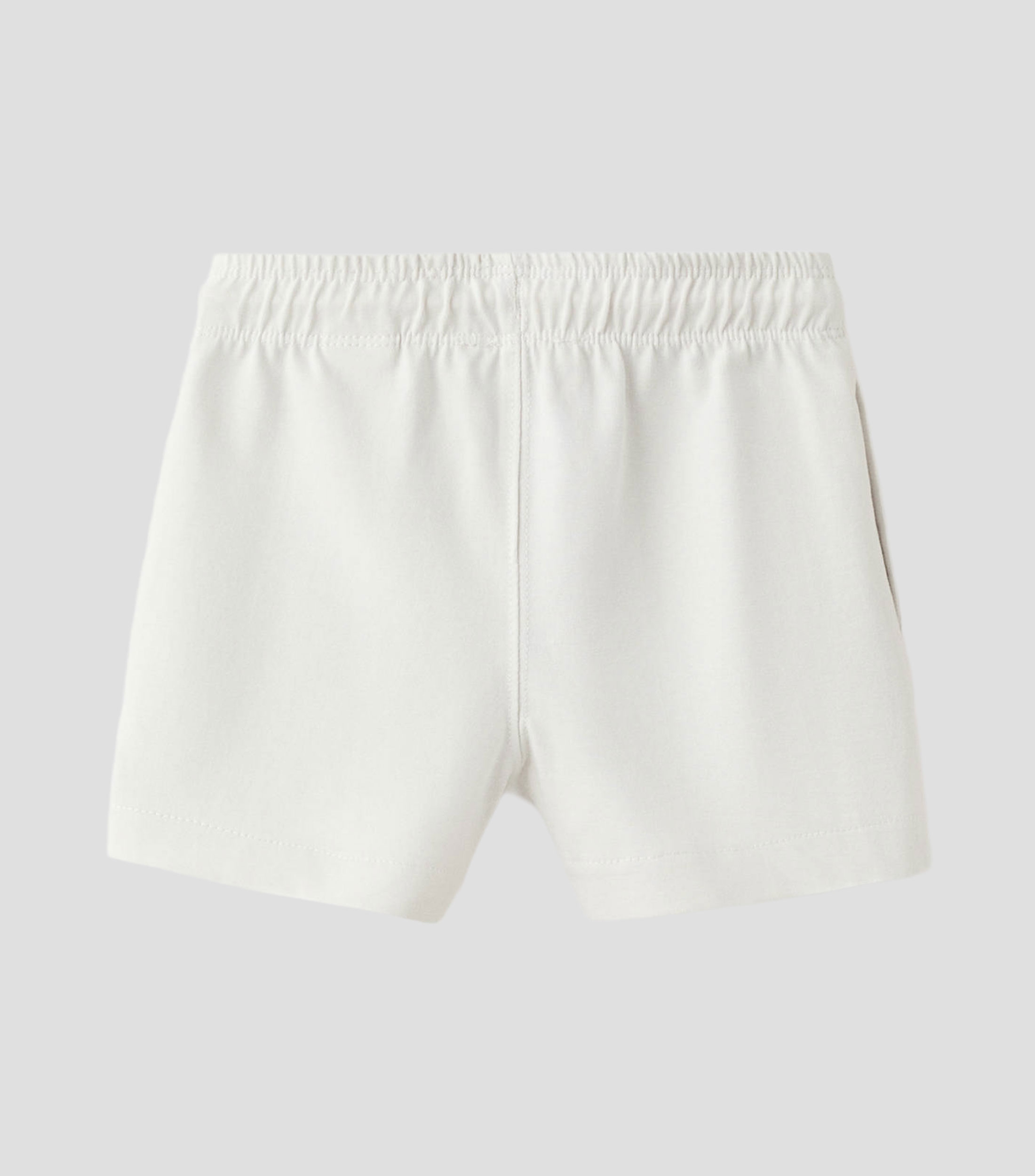 Short liso Niño