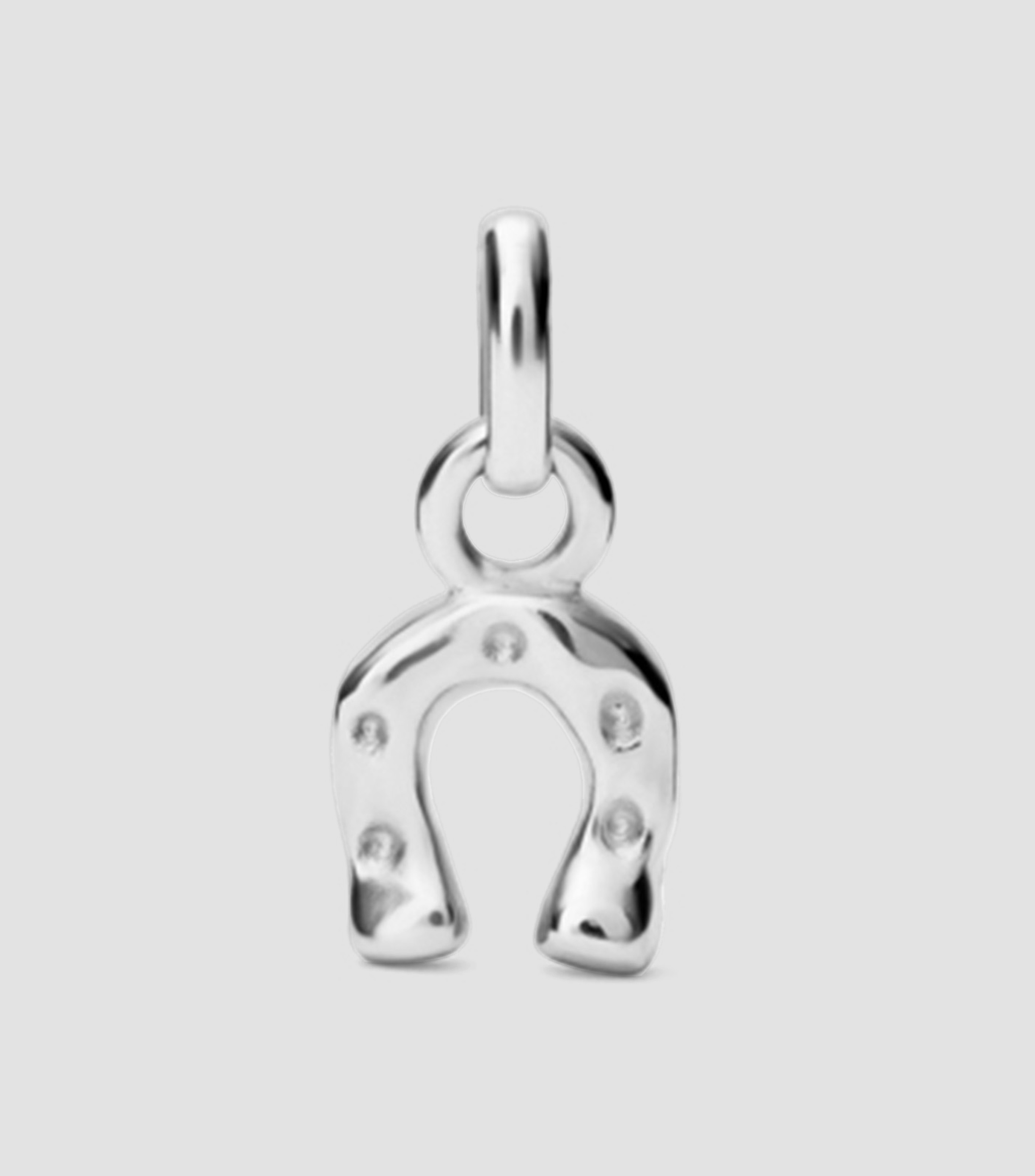 Charm Herradura Mujer