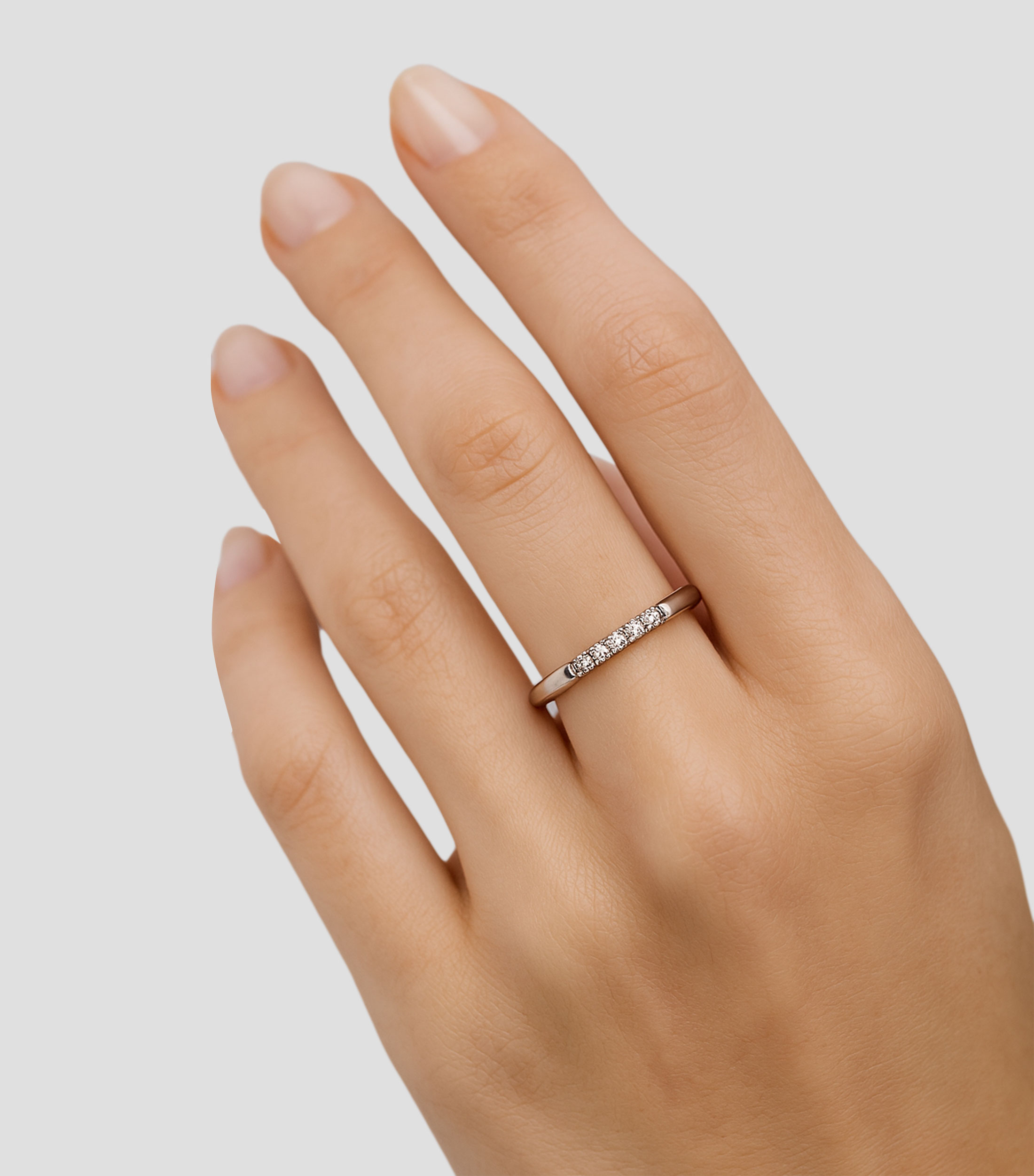 Anillo solitario en oro 18 Kts con 5 puntos de diamante Mujer