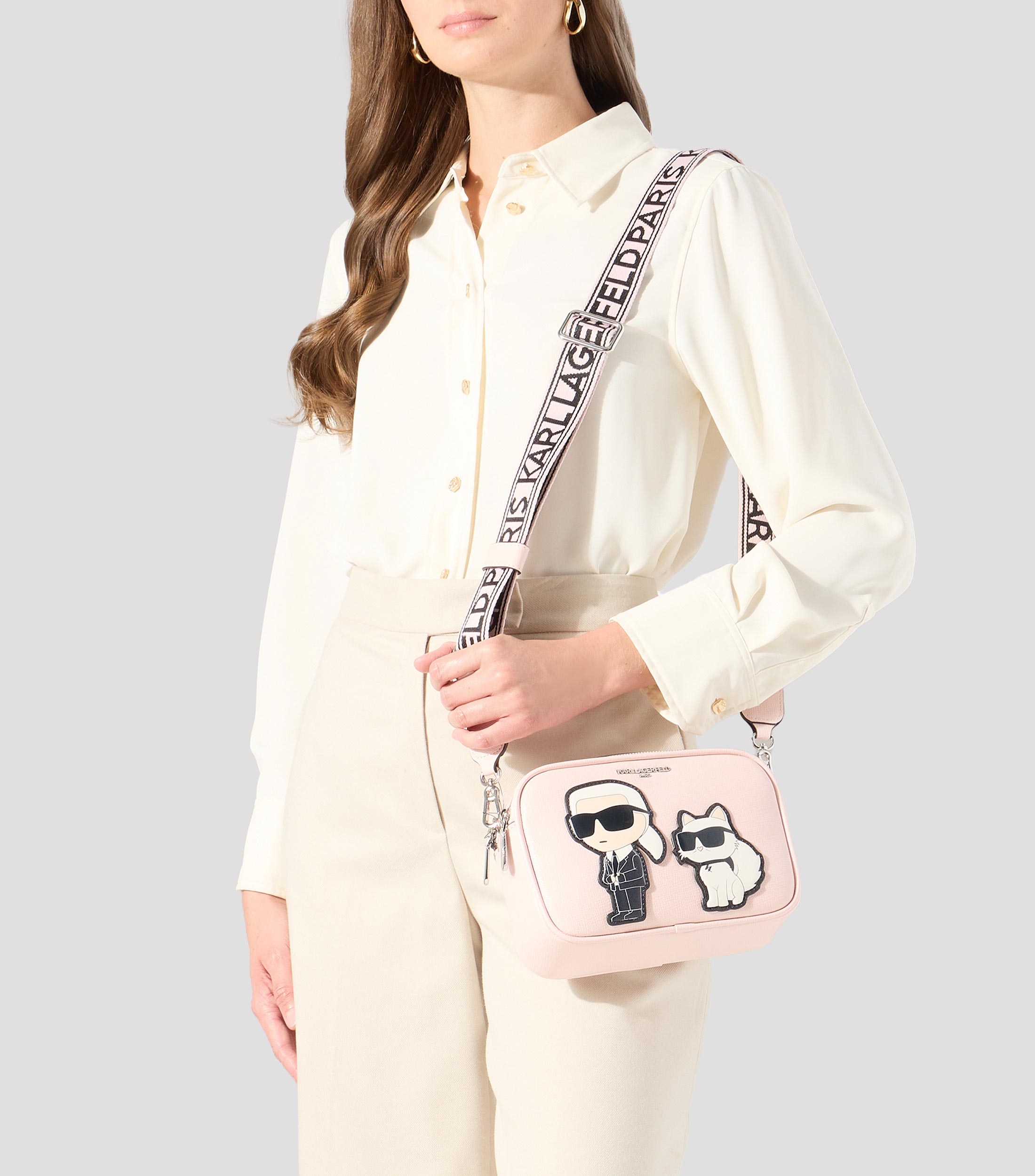 Bolsa crossbody lisa Mujer