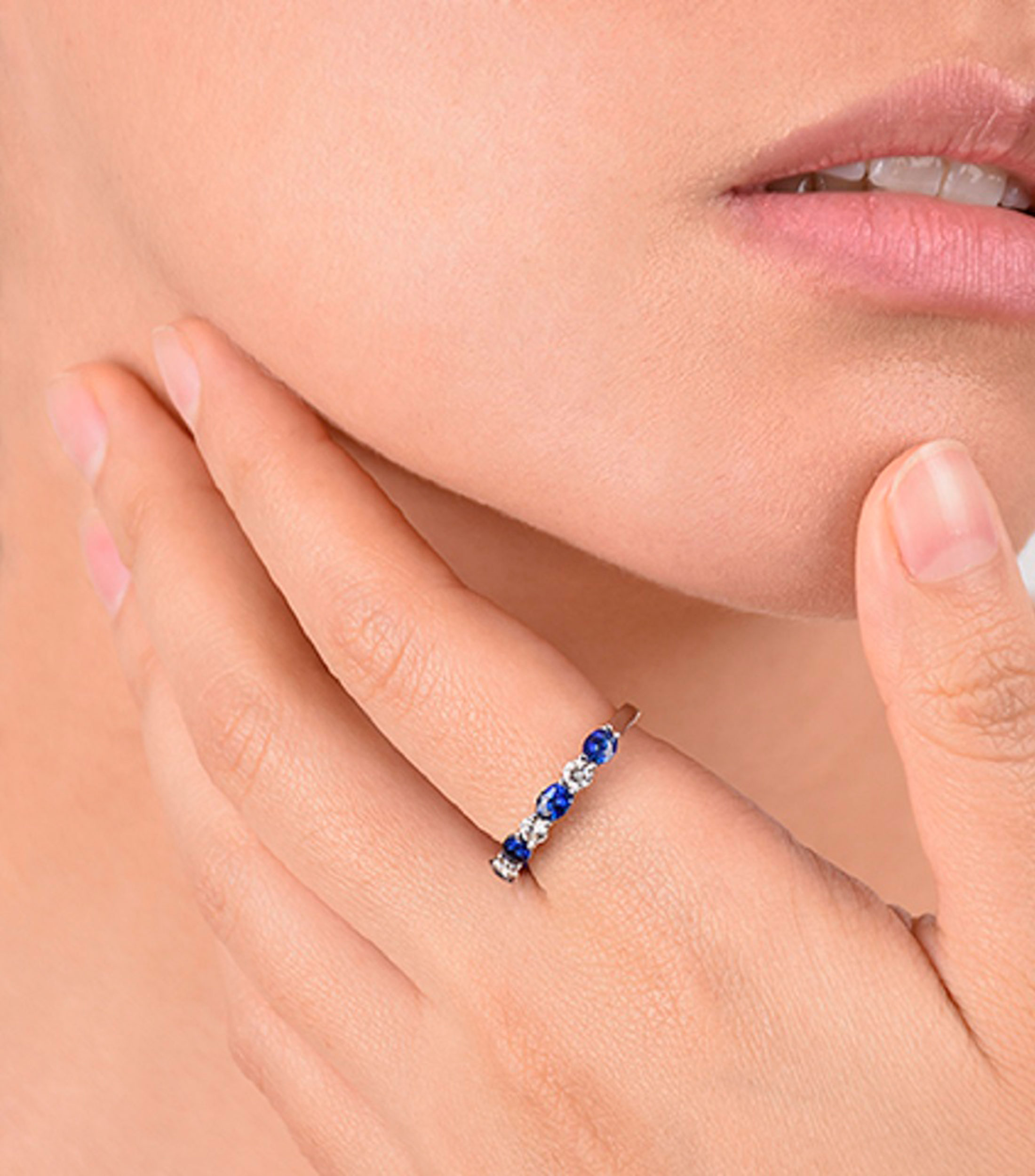 Anillo en oro amarillo 14 Kts con Zafiros y Diamantes Mujer