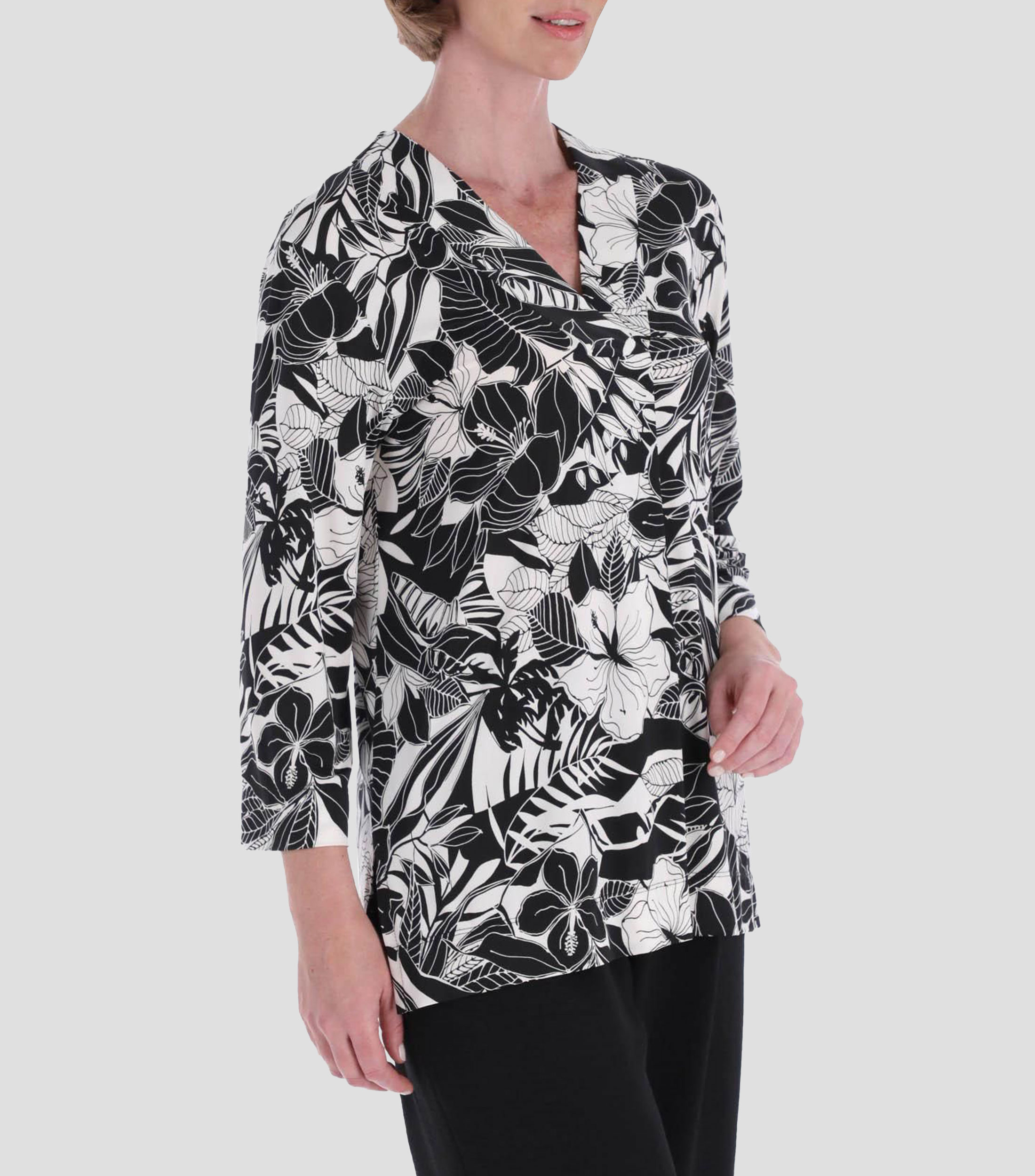 Blusa línea Petite estampada manga 7/8 Mujer