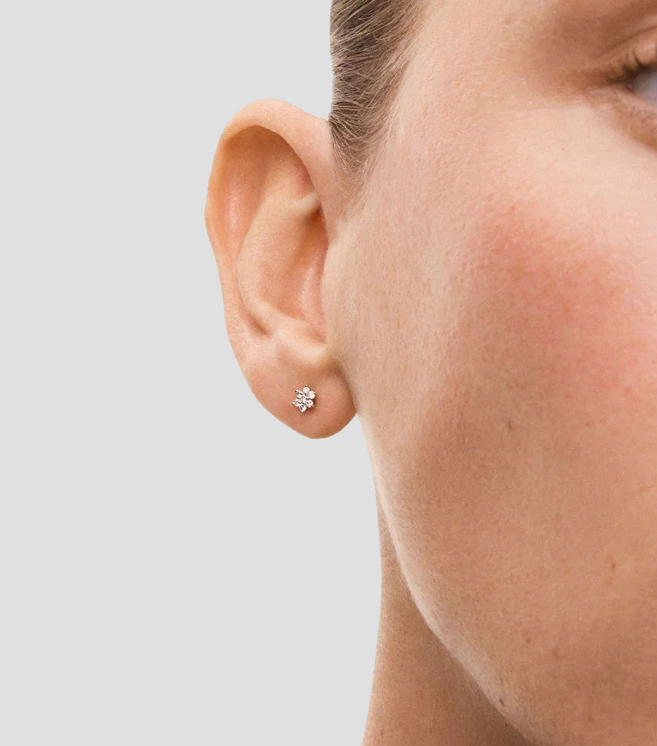 Aretes en Oro blanco 18 Kts Mujer