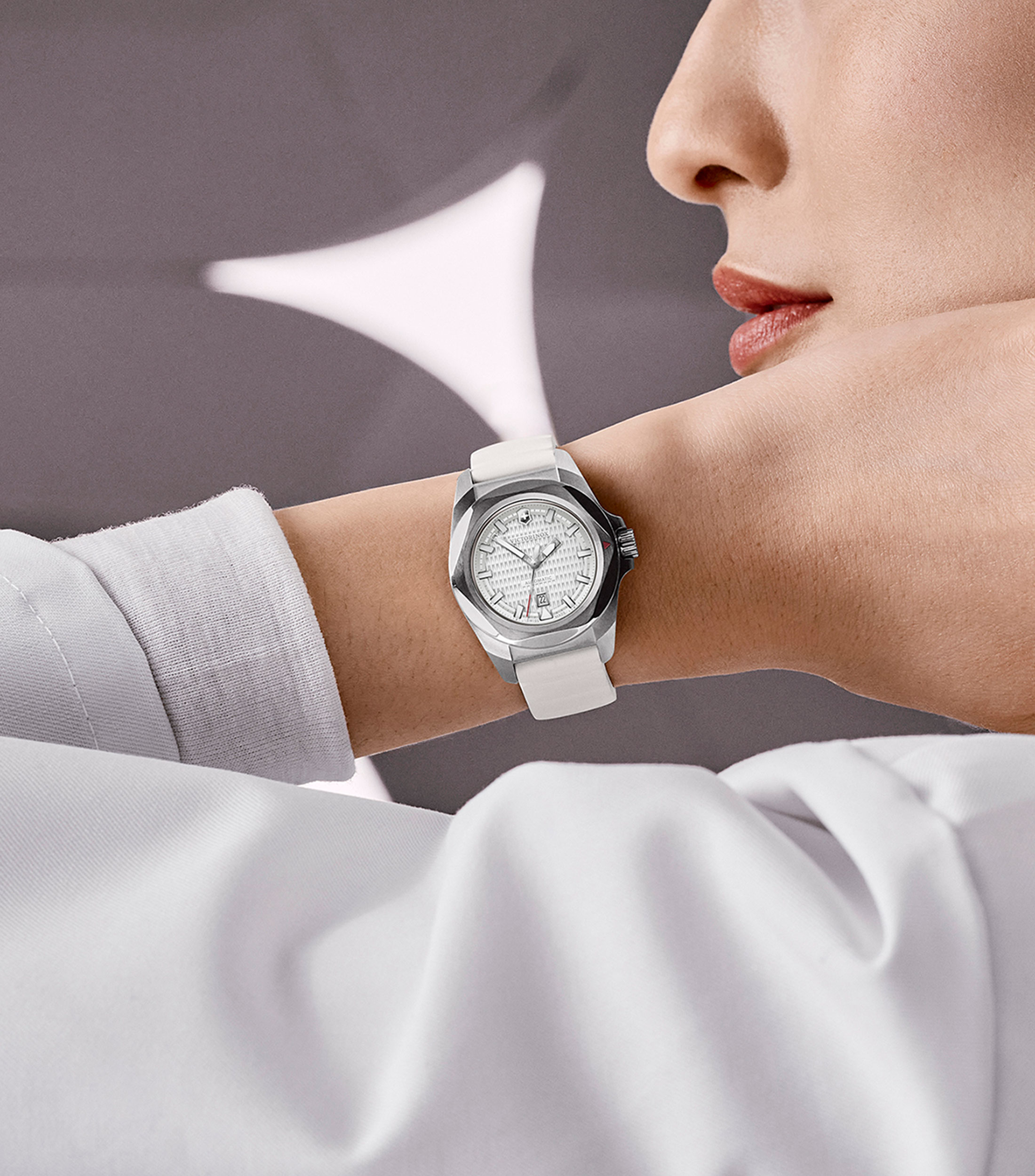 Reloj para Mujer Inox Small casual plateado