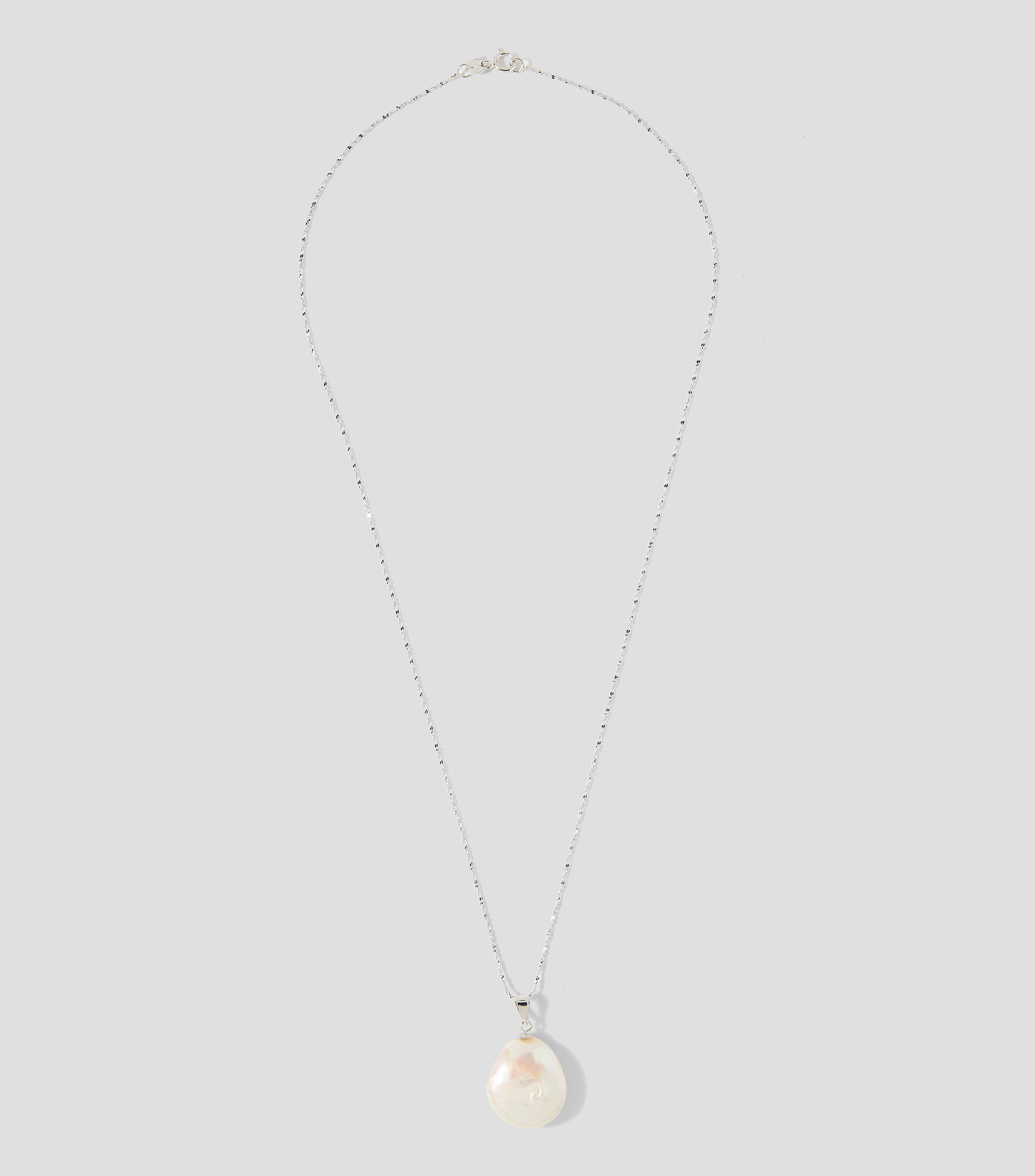 Dije con cadena de perla blanca plana Mujer