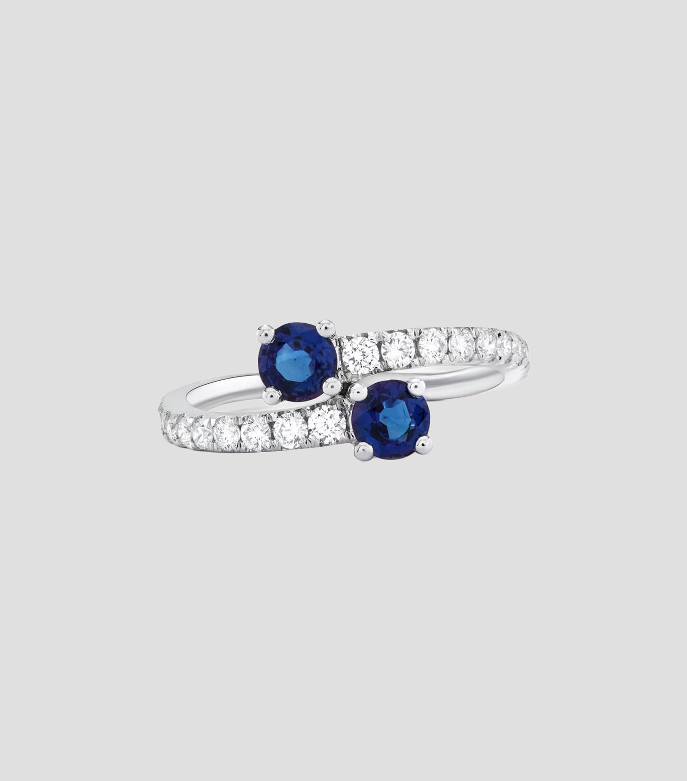 Anillo en oro blanco de 18 kilates Tu y yo con zafiros y diamantes Mujer