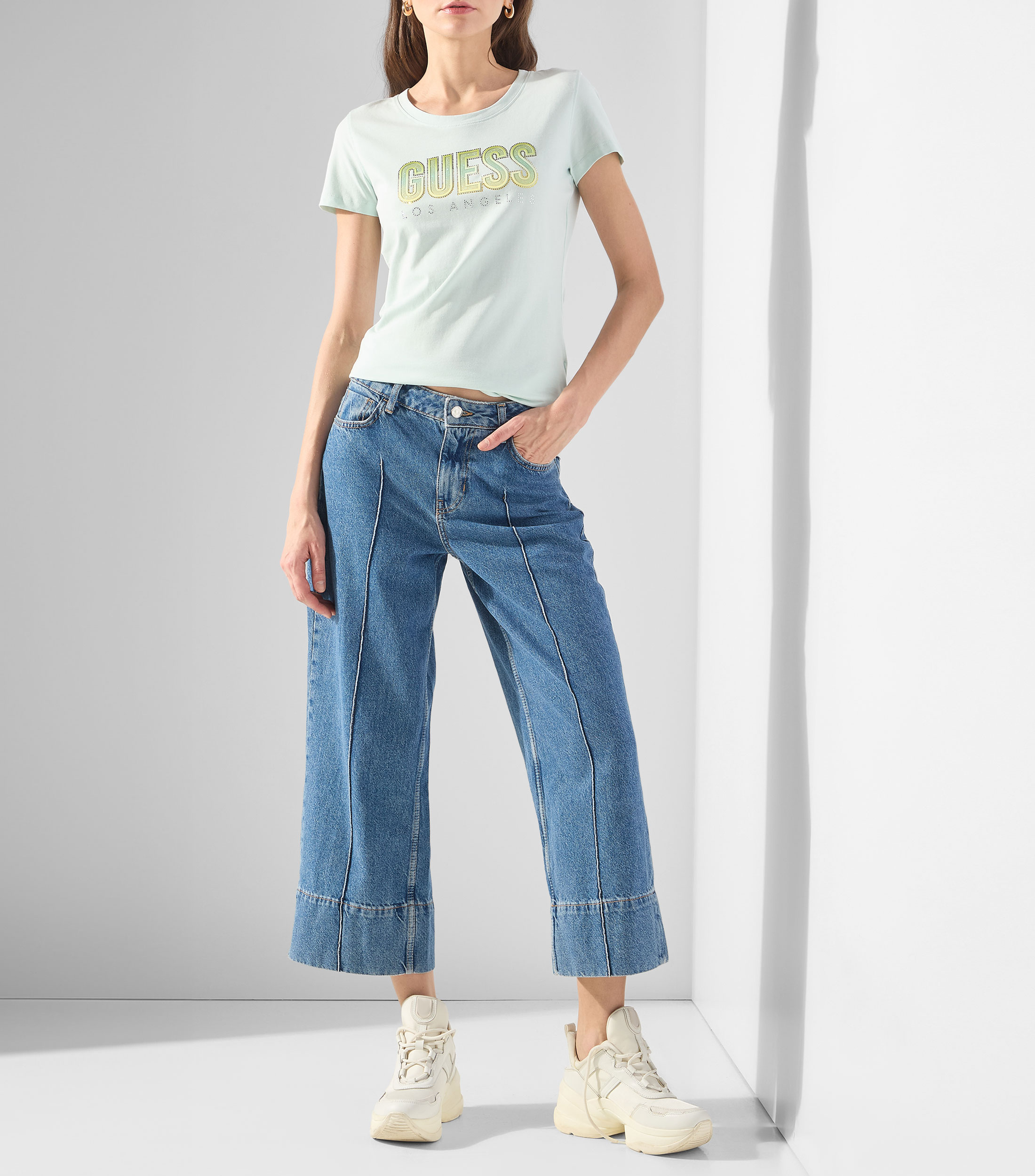 Playera cuello redondo manga corta estampada Mujer