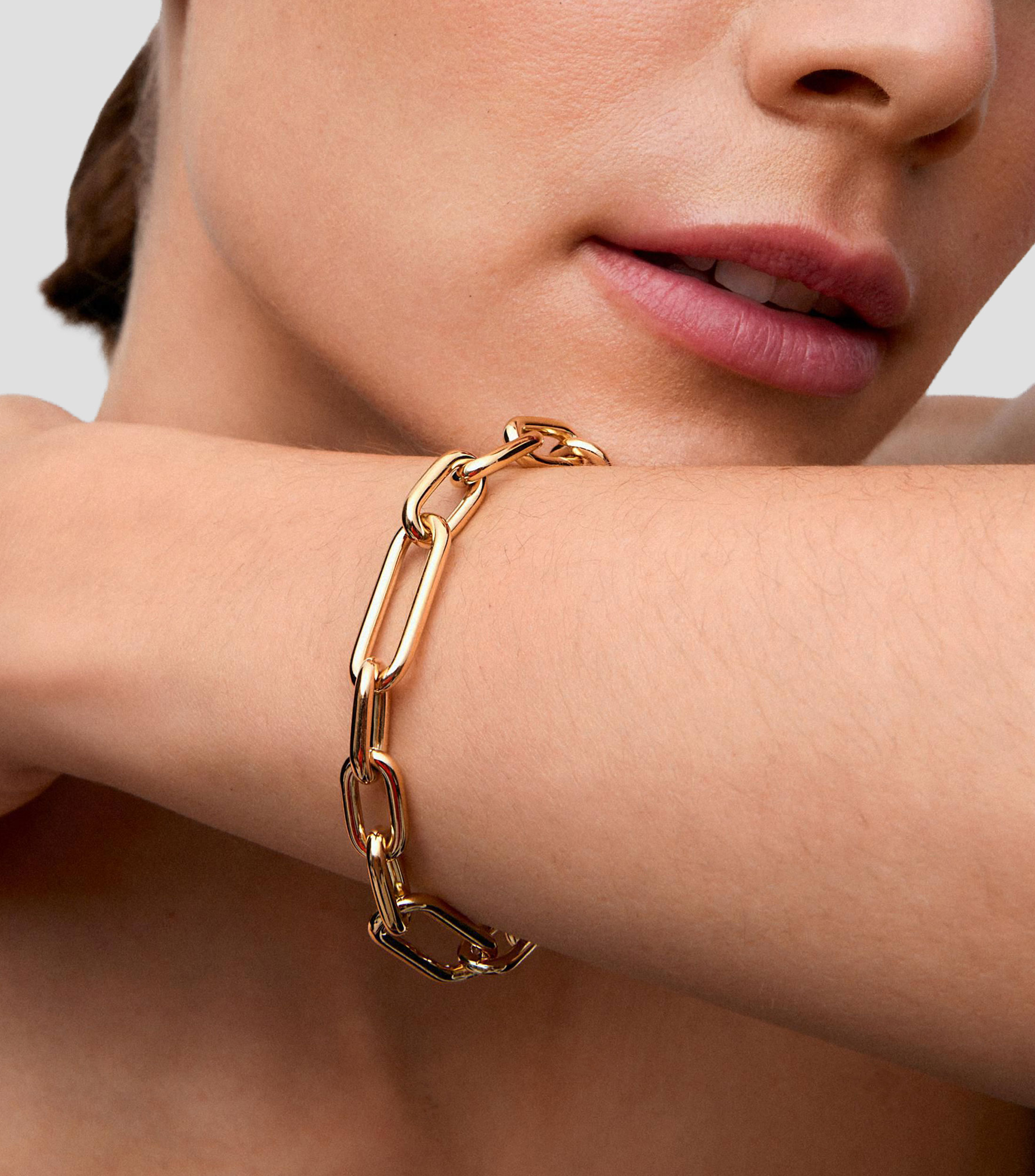 Pulsera en oro amarillo 18 kilates eslabones grande Suave Mujer