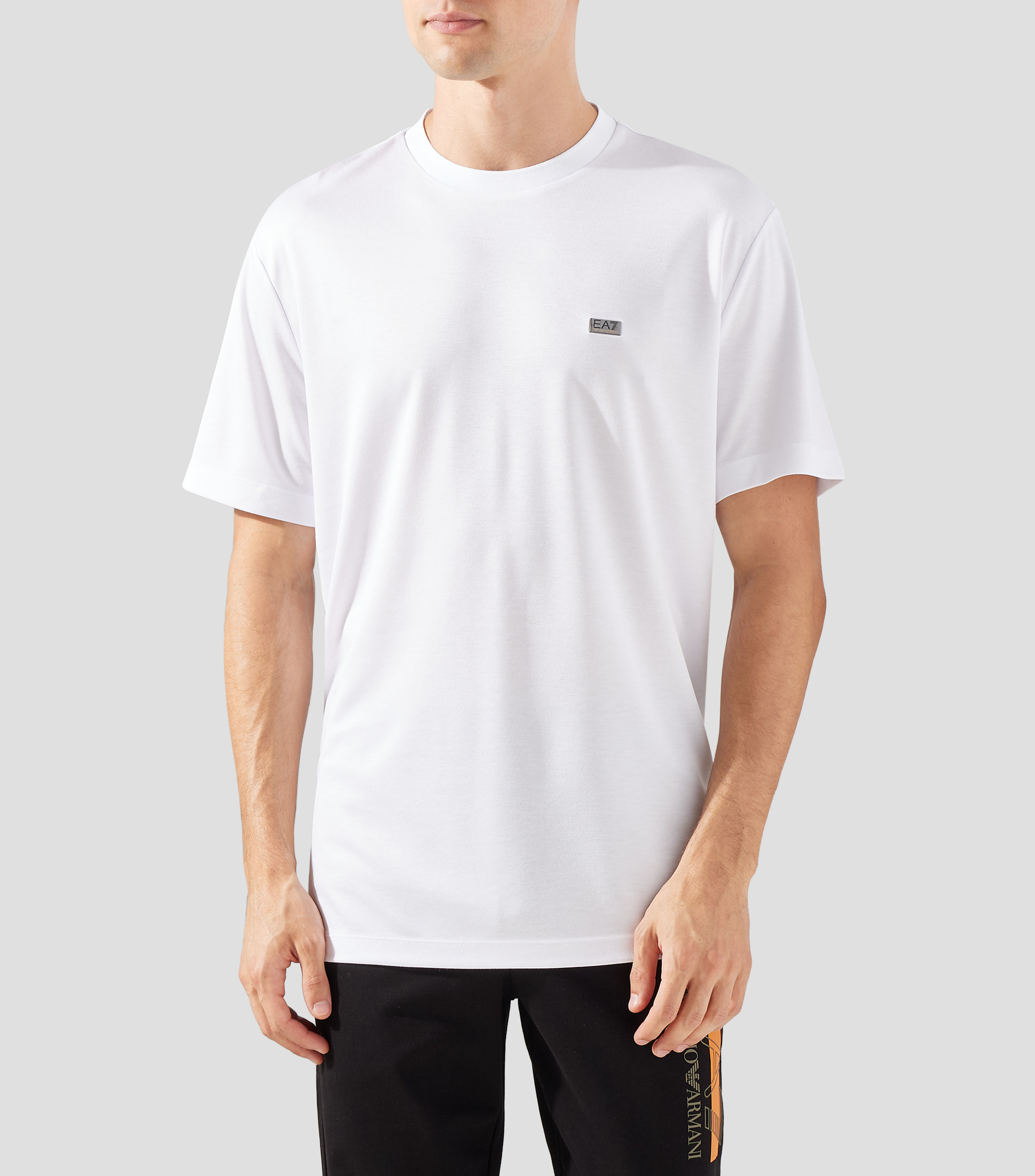 Playera cuello redondo manga corta lisa Hombre