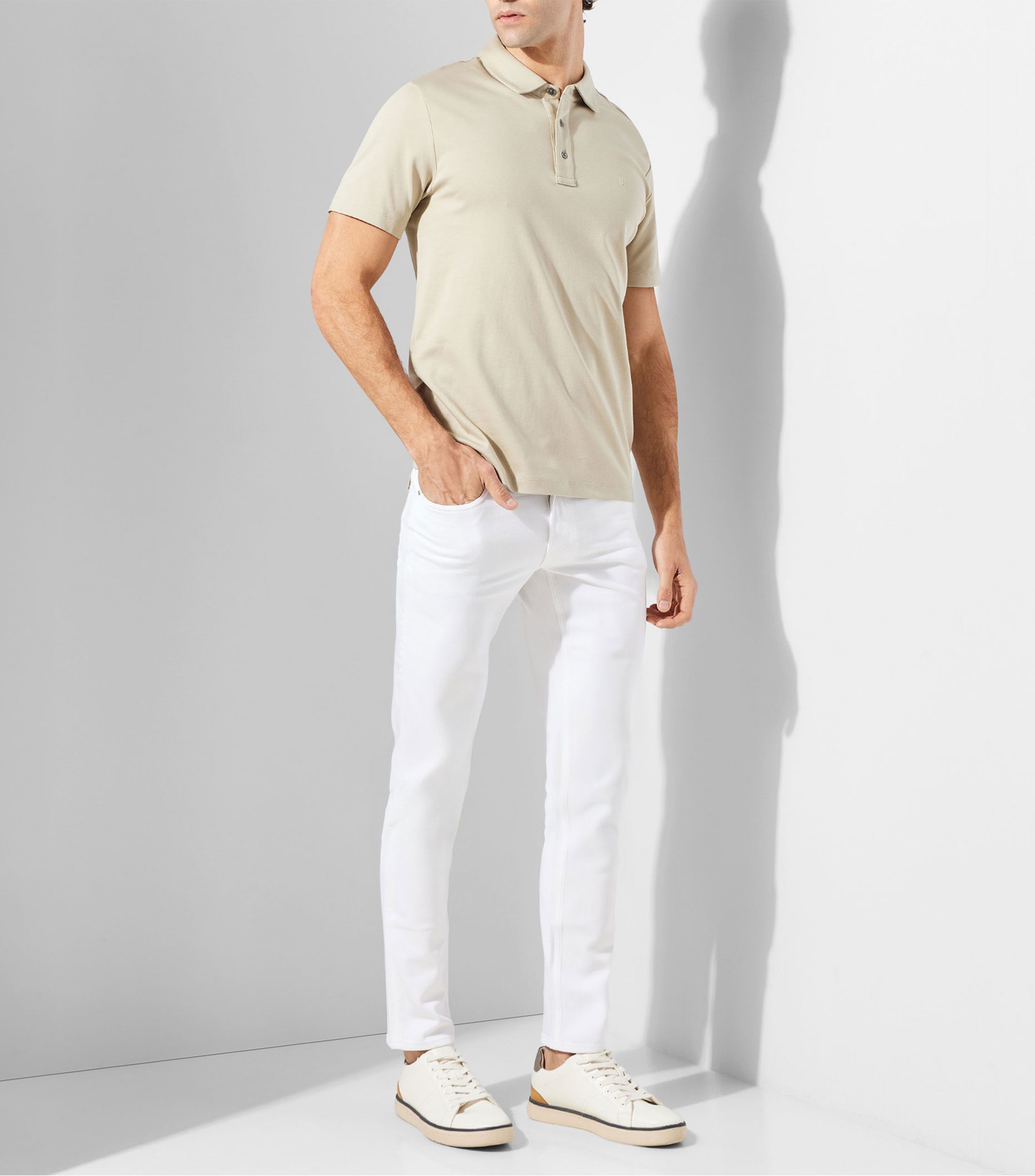 Playera tipo polo manga corta lisa Hombre