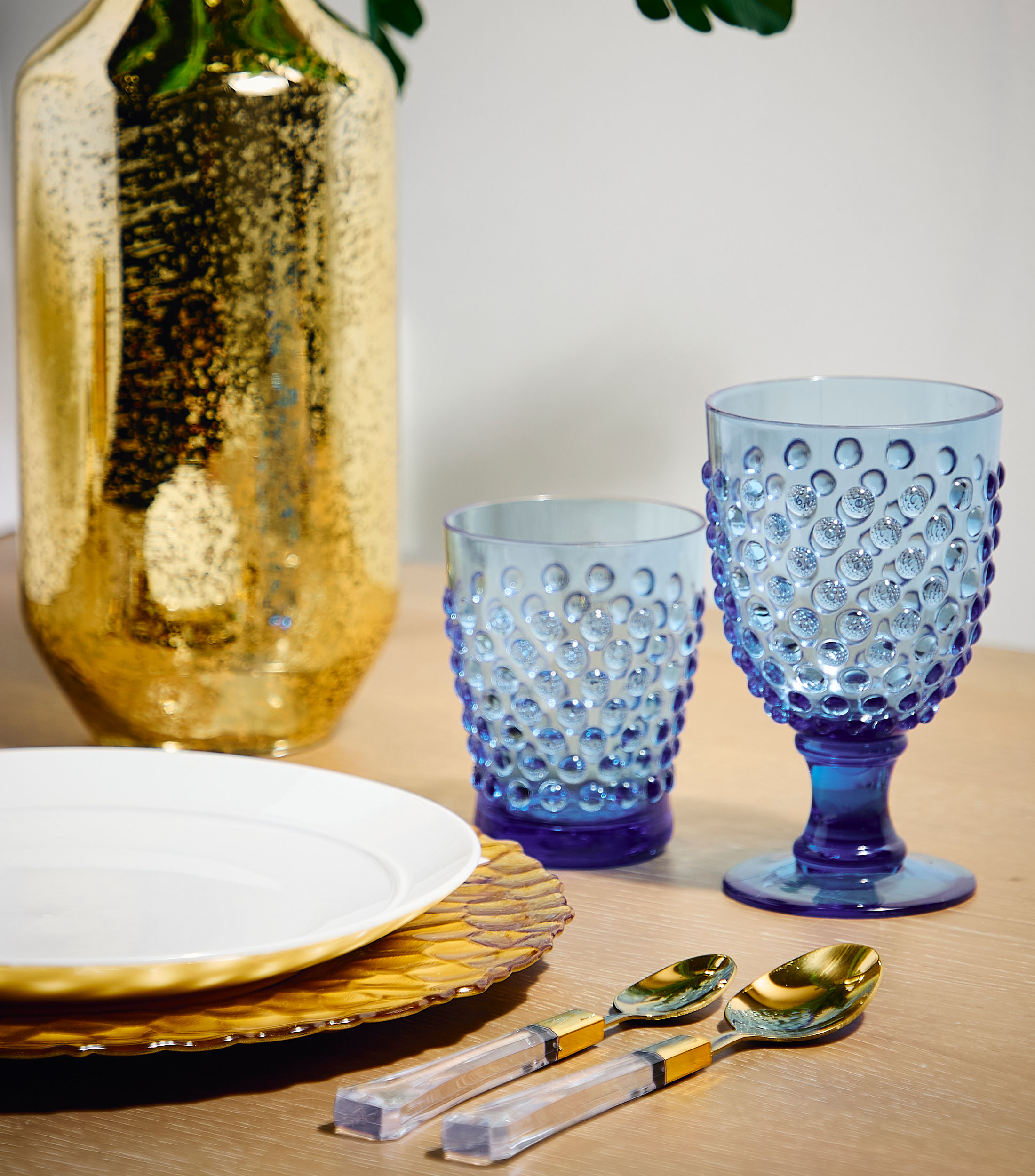 Copa con textura Hobnail