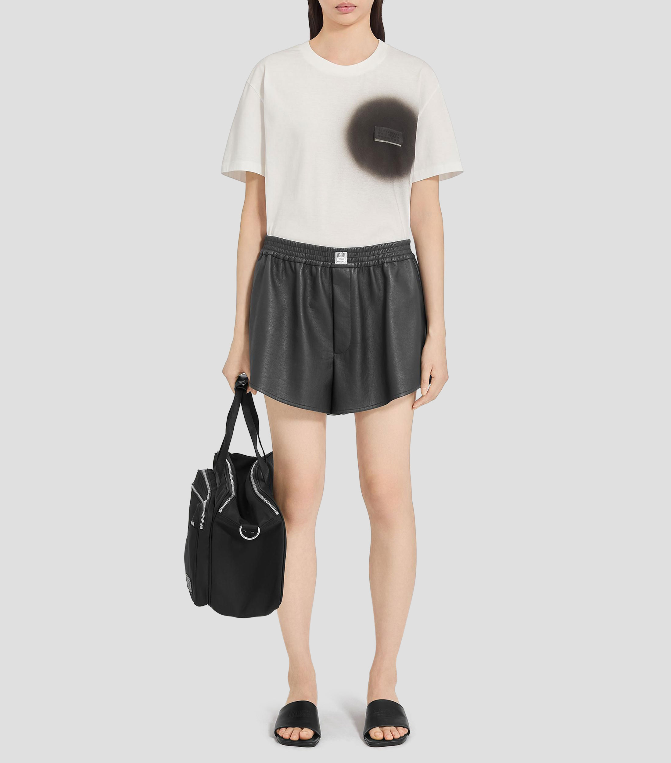 Short liso Mujer