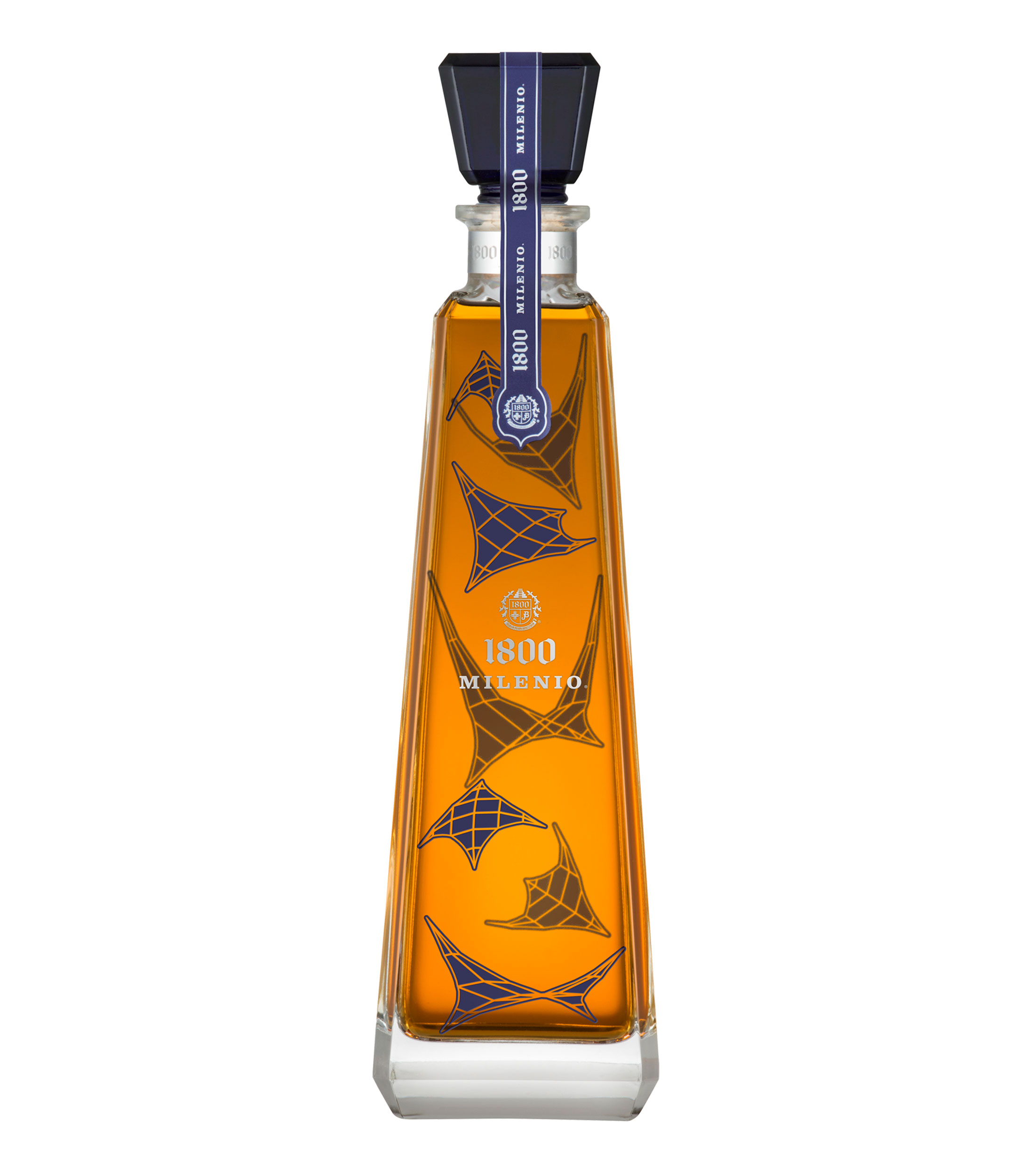 Tequila Extra Anejo Milenio Edicion Hector Zamora, 700 ml