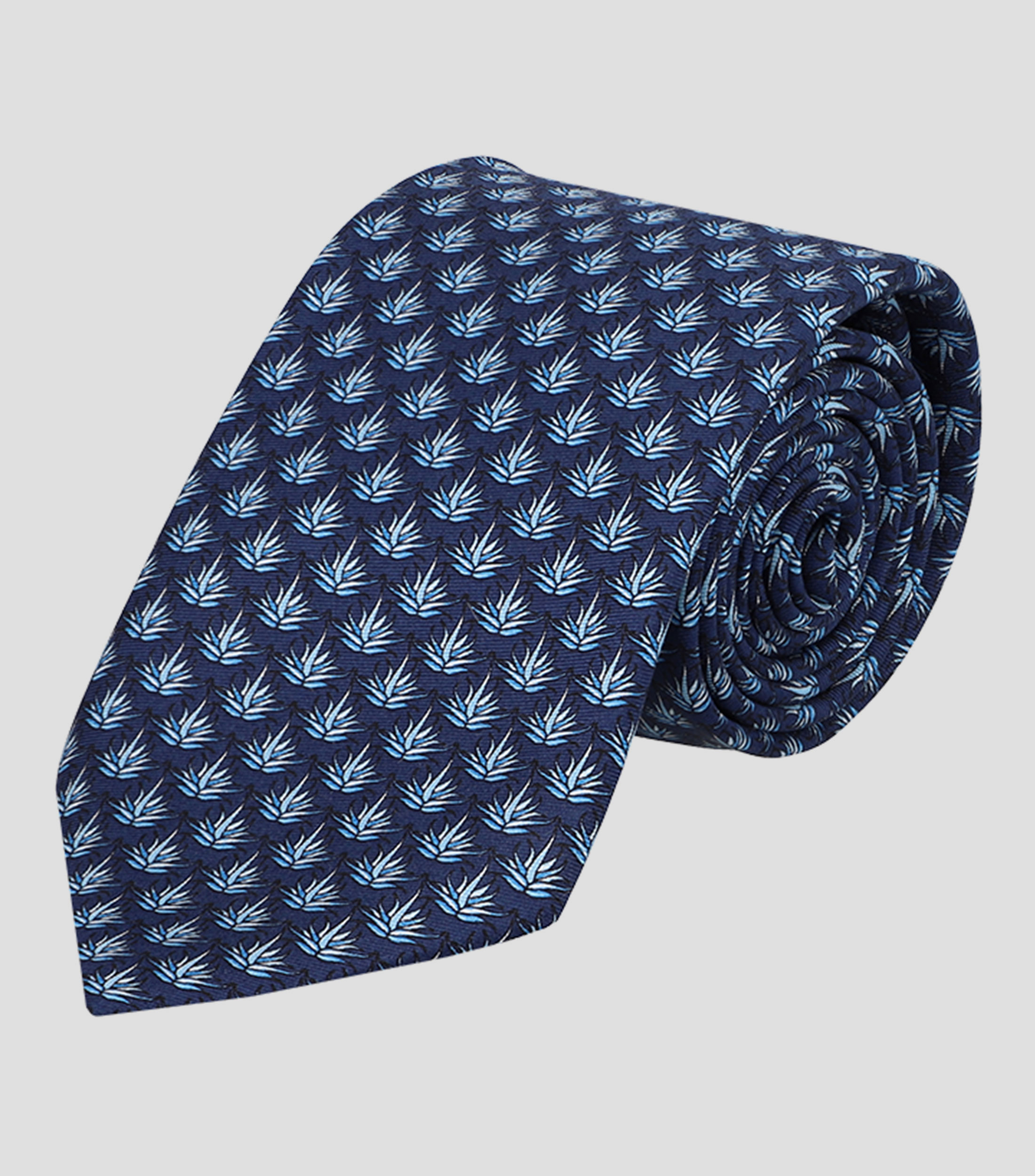 Corbata ancha de seda azul profundo con agaves